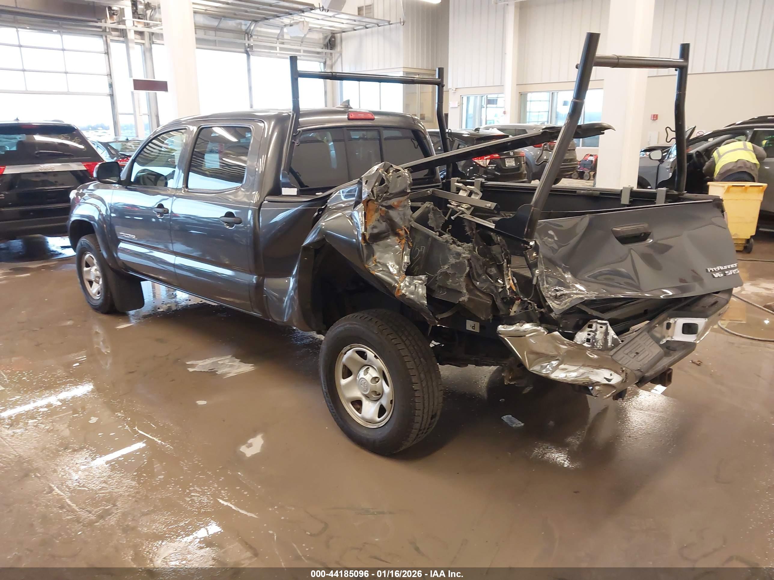 TOYOTA TACOMA image 3