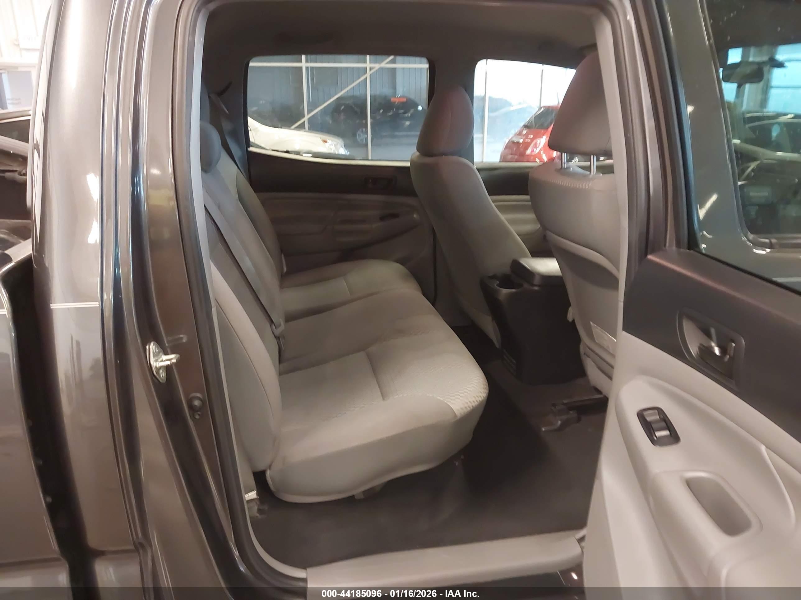 TOYOTA TACOMA image 8