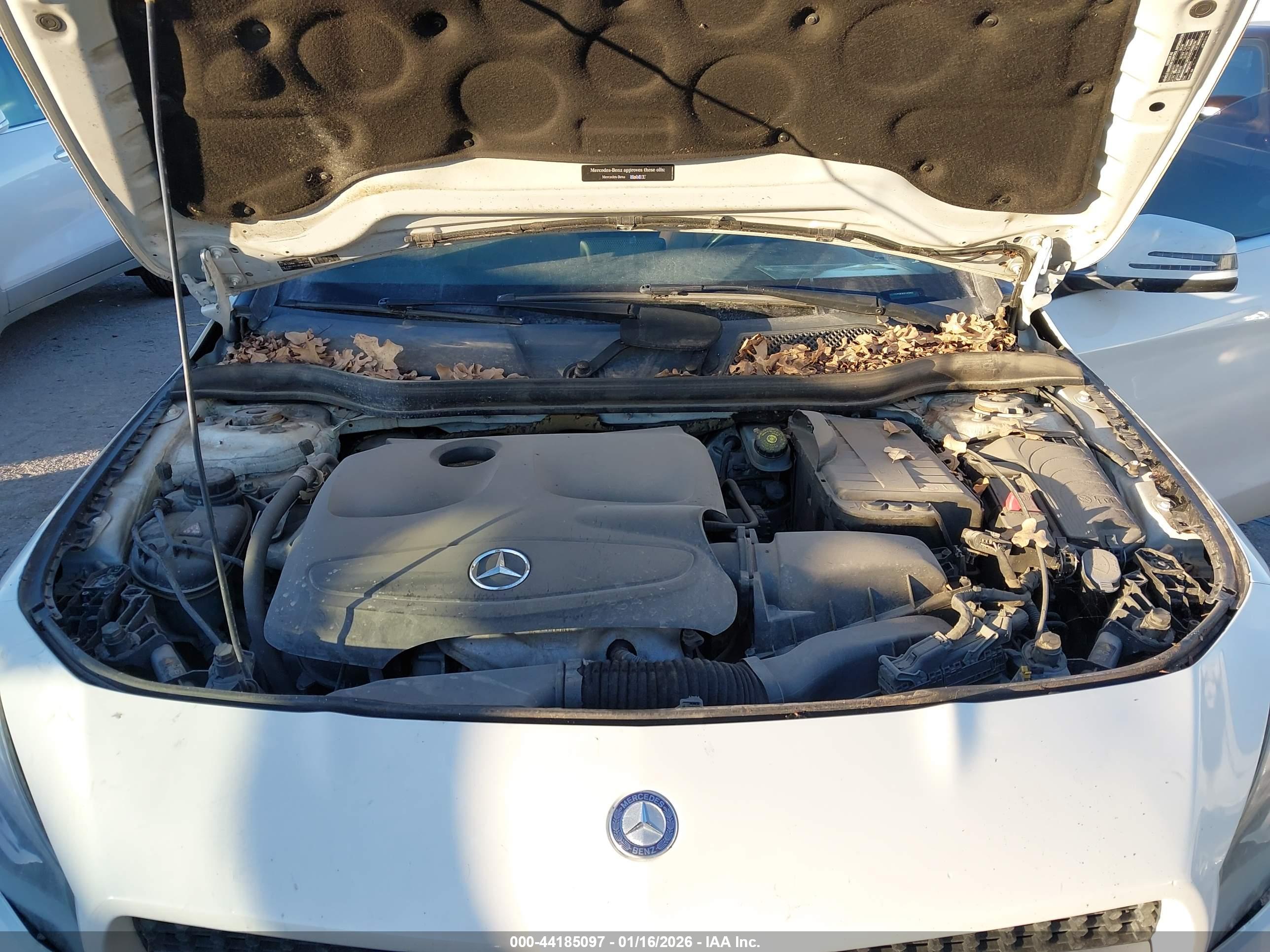 MERCEDES-BENZ CLA image 10