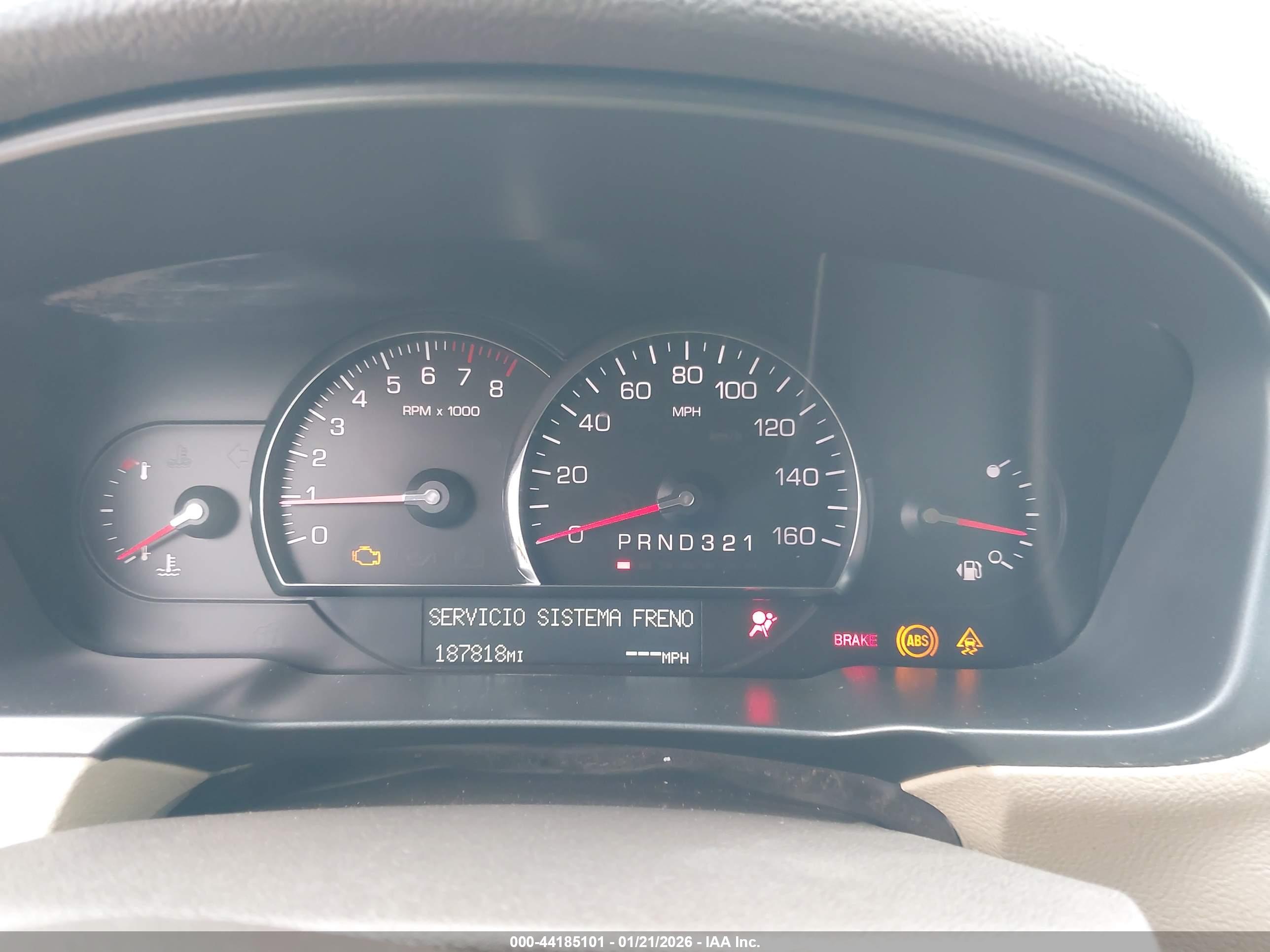CADILLAC DTS image 7