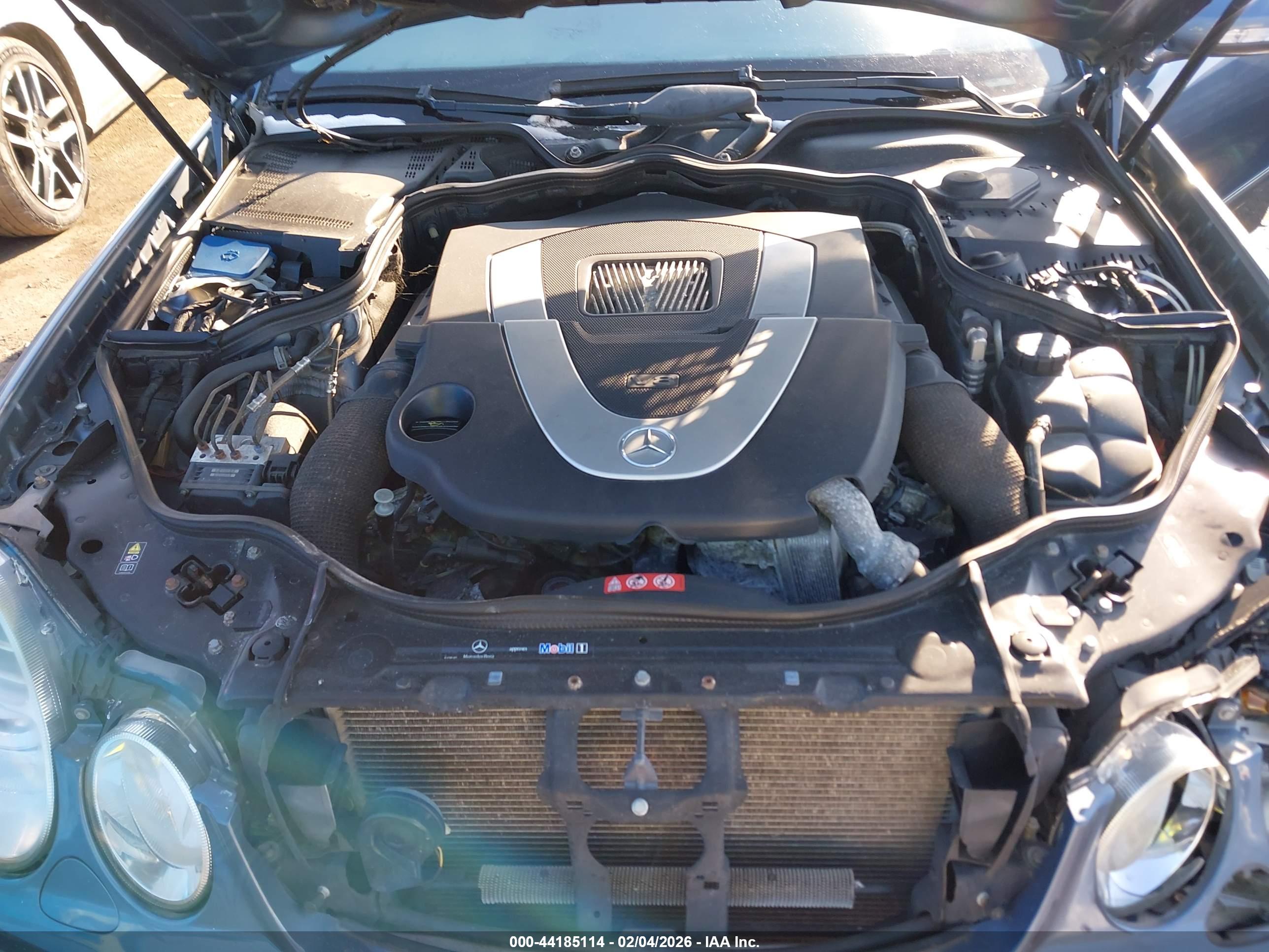 MERCEDES-BENZ E image 10