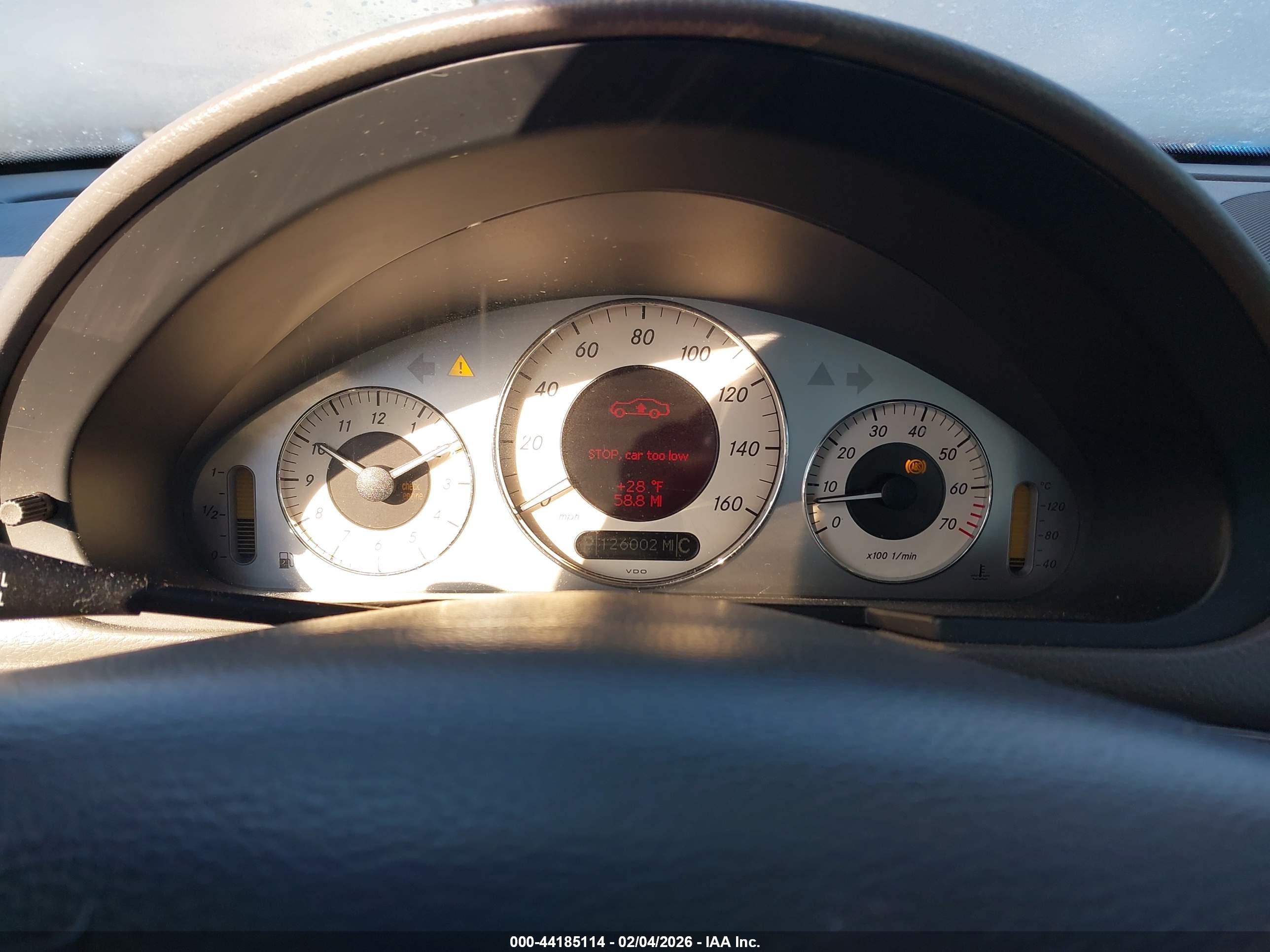 MERCEDES-BENZ E image 7
