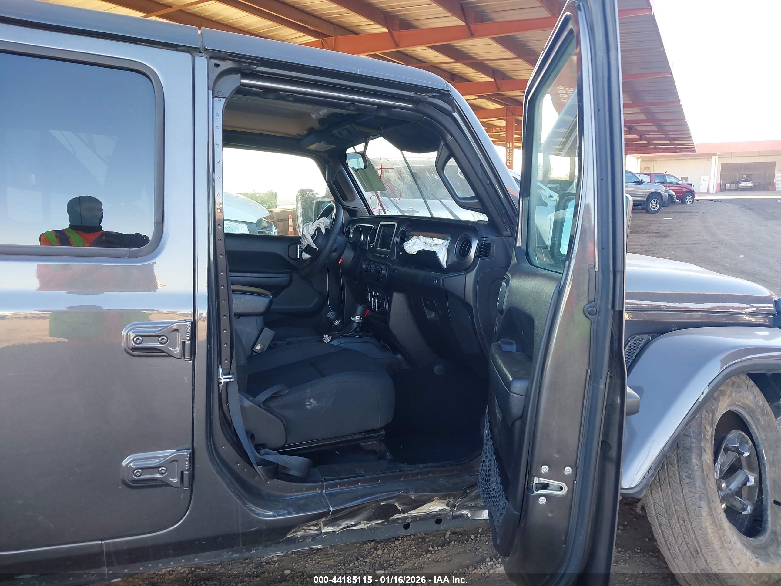 JEEP GLADIATOR image 5