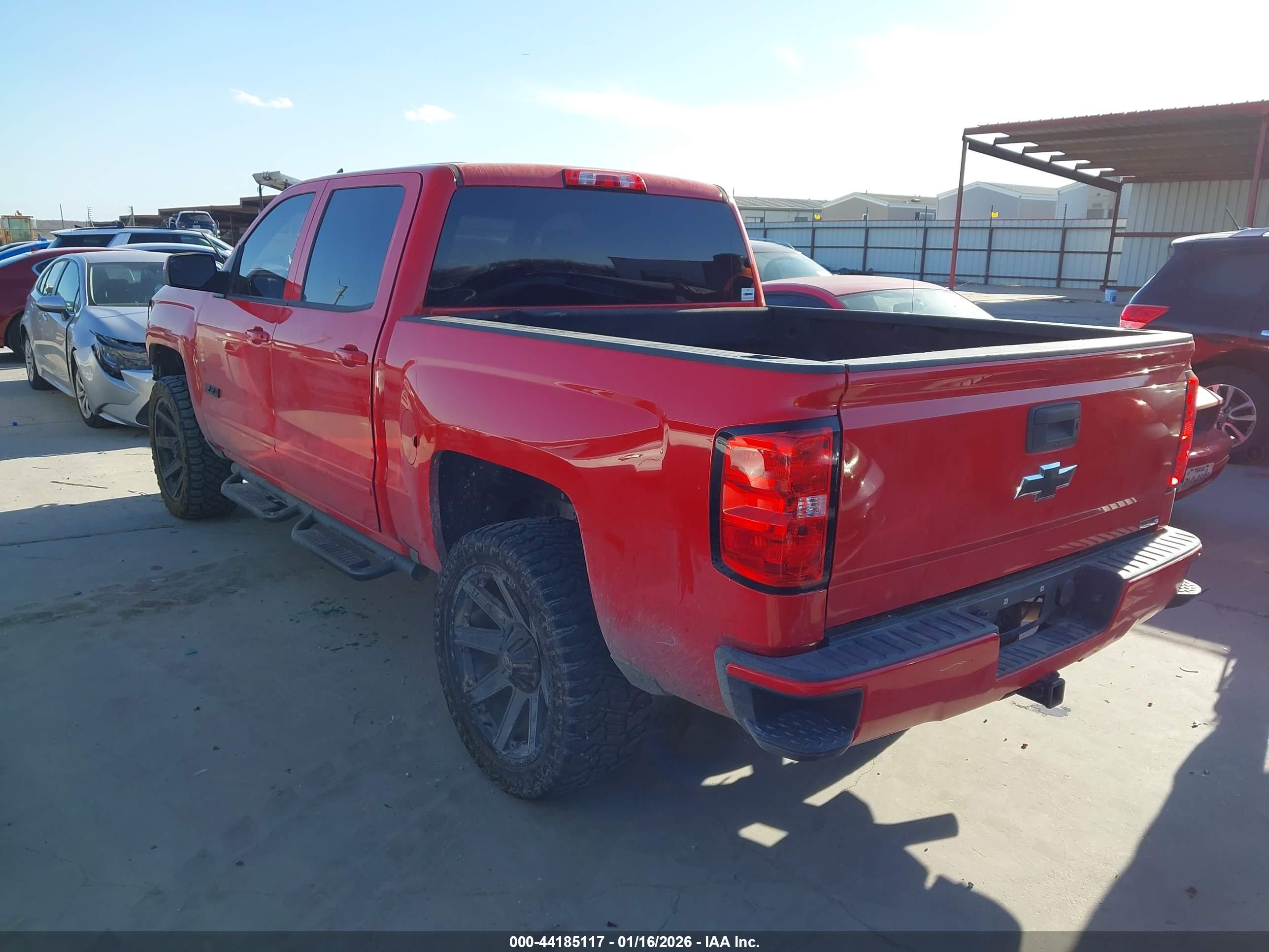 CHEVROLET SILVERADO image 3