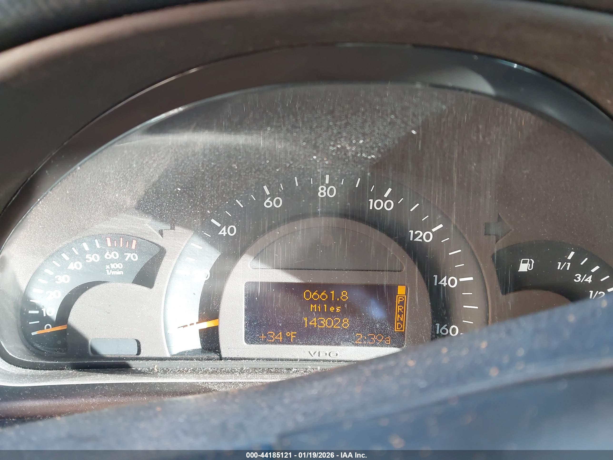 MERCEDES-BENZ C image 7