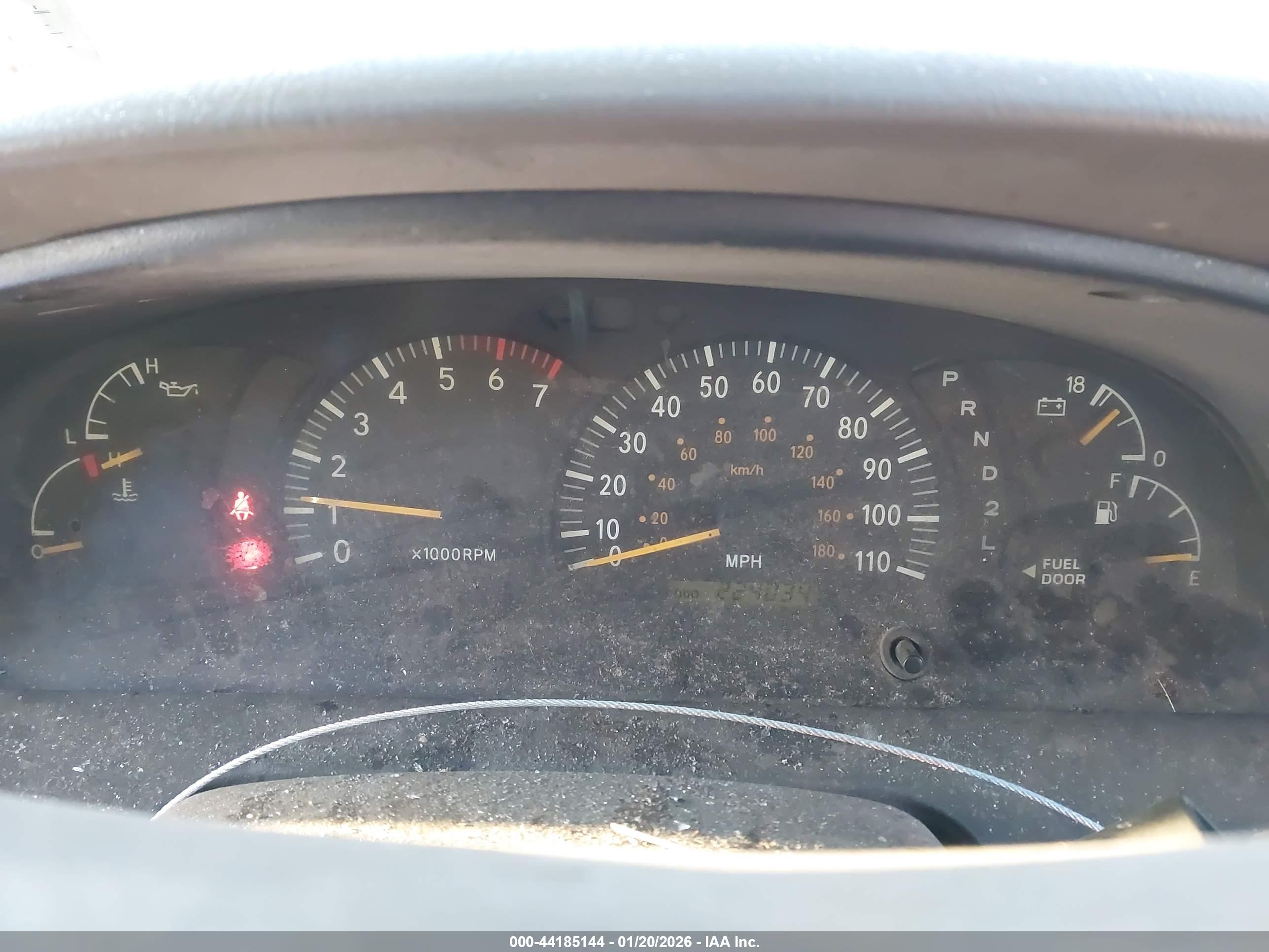 TOYOTA TUNDRA image 7
