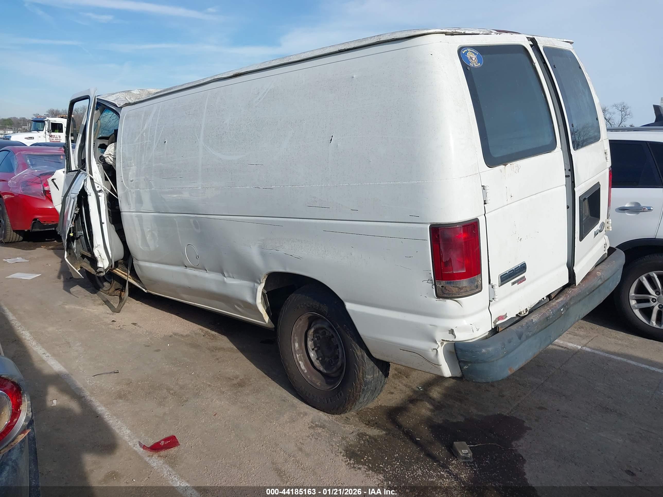 FORD E-250 image 3