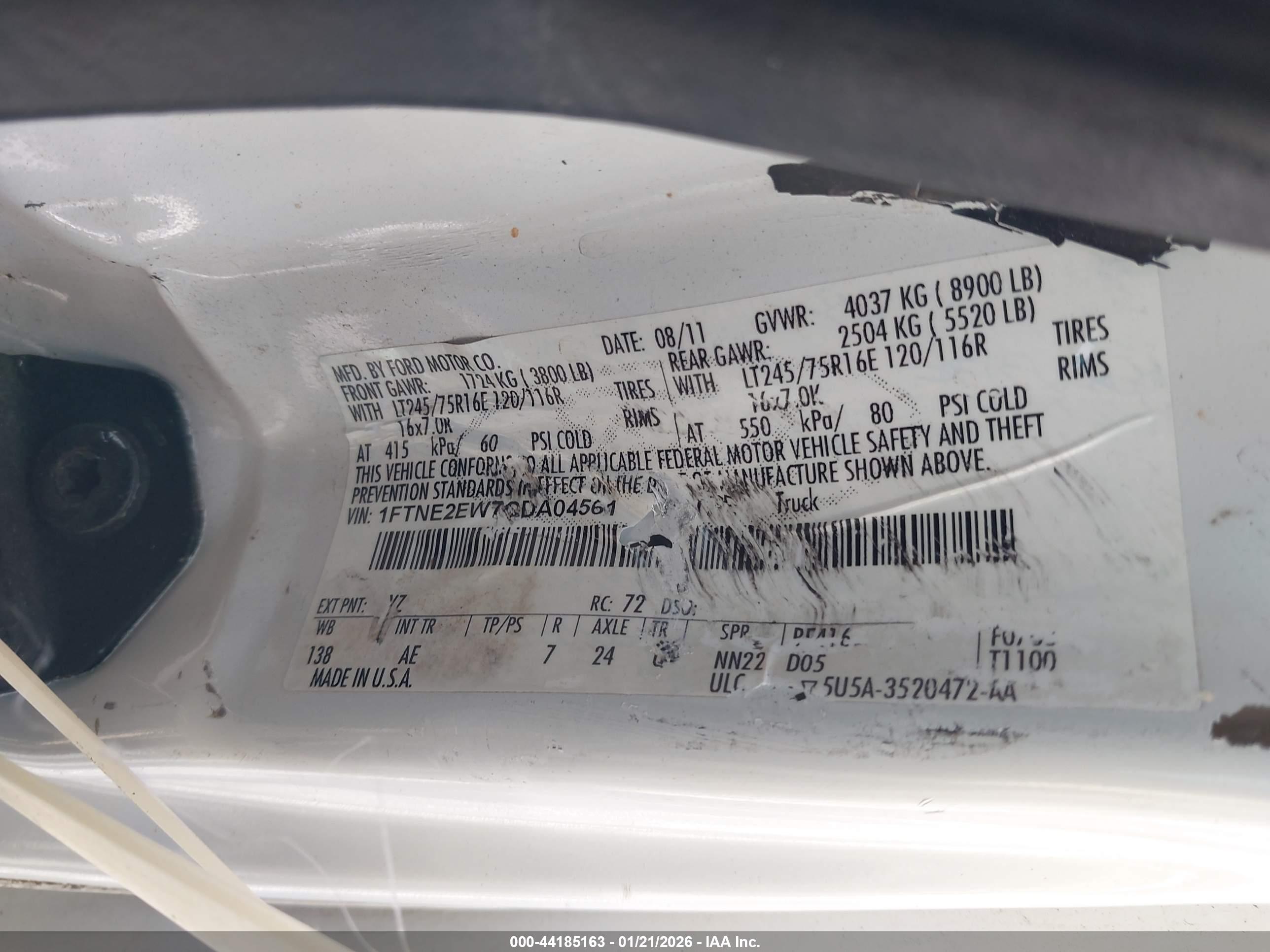 FORD E-250 image 9
