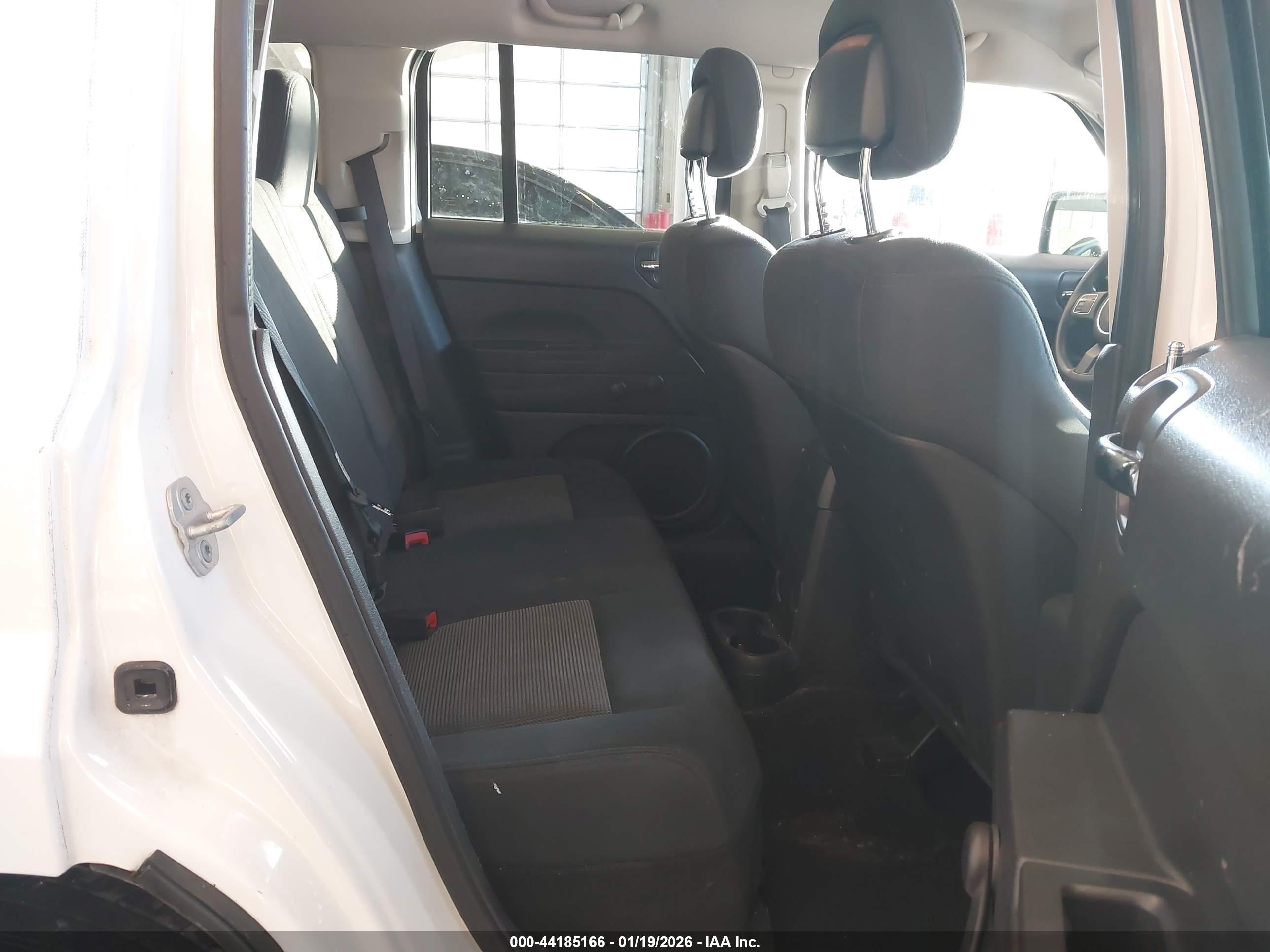 JEEP PATRIOT image 8