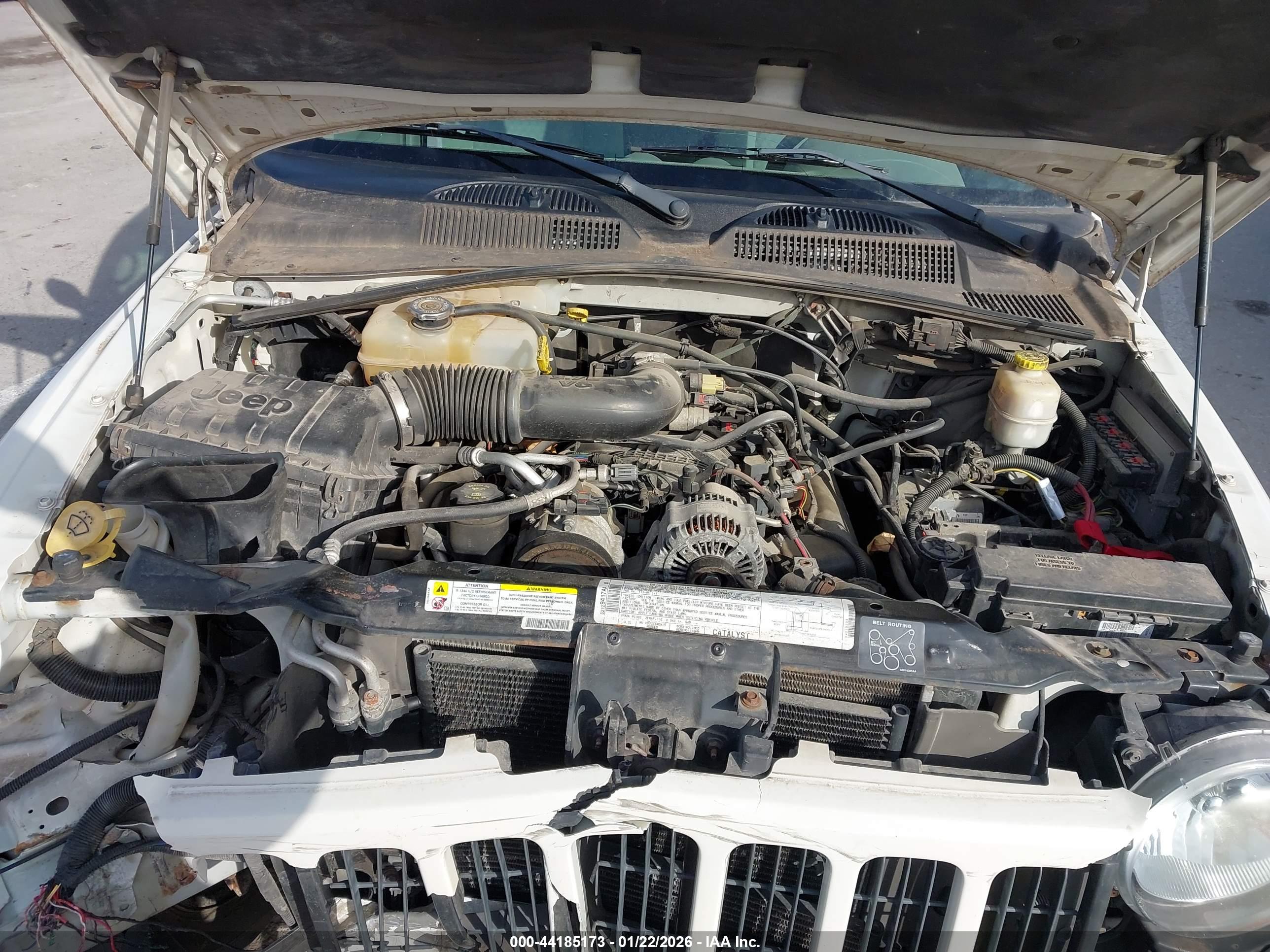 JEEP LIBERTY image 10