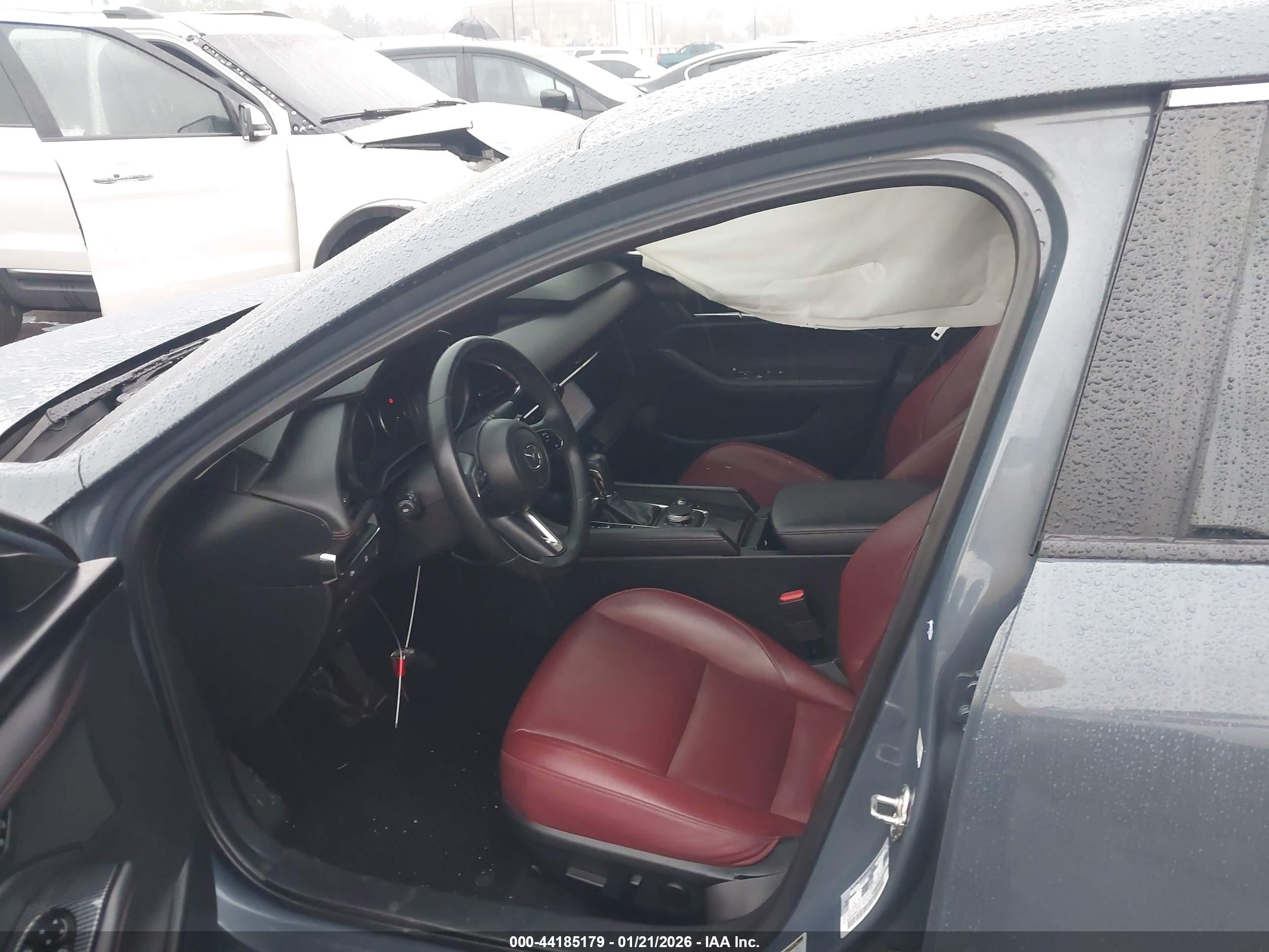 MAZDA MAZDA3 image 5