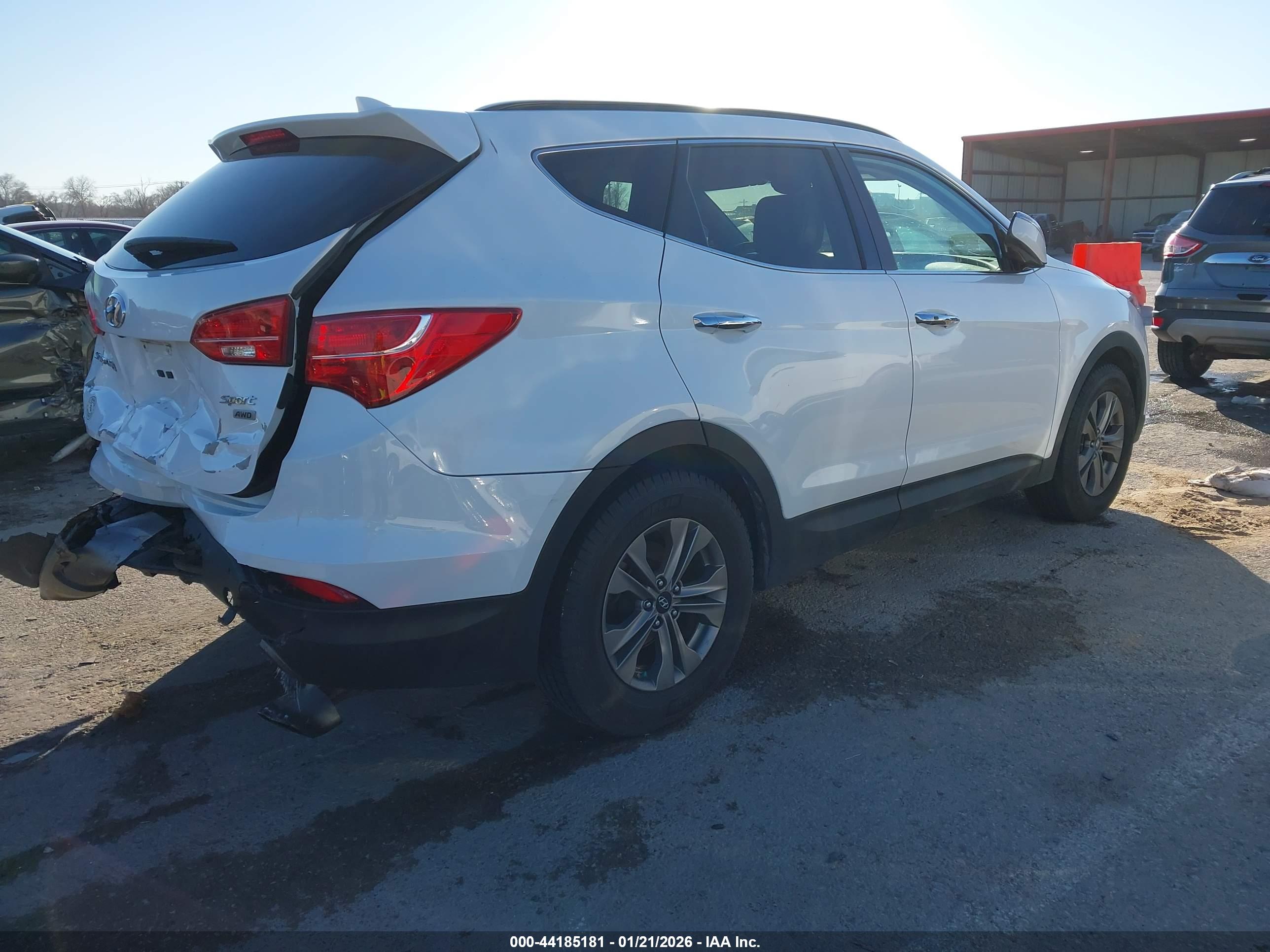 HYUNDAI SANTA image 4