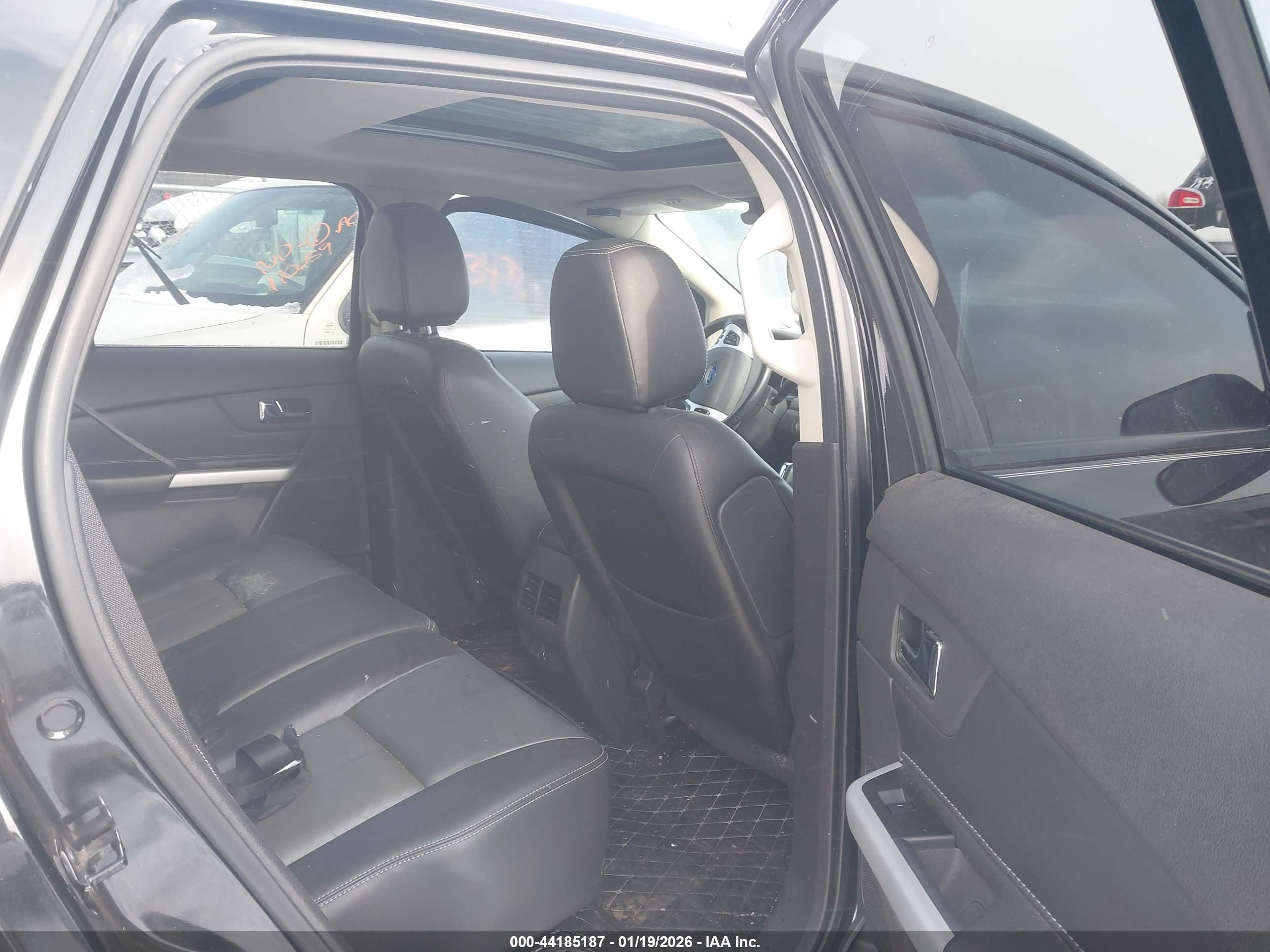 FORD EDGE image 8