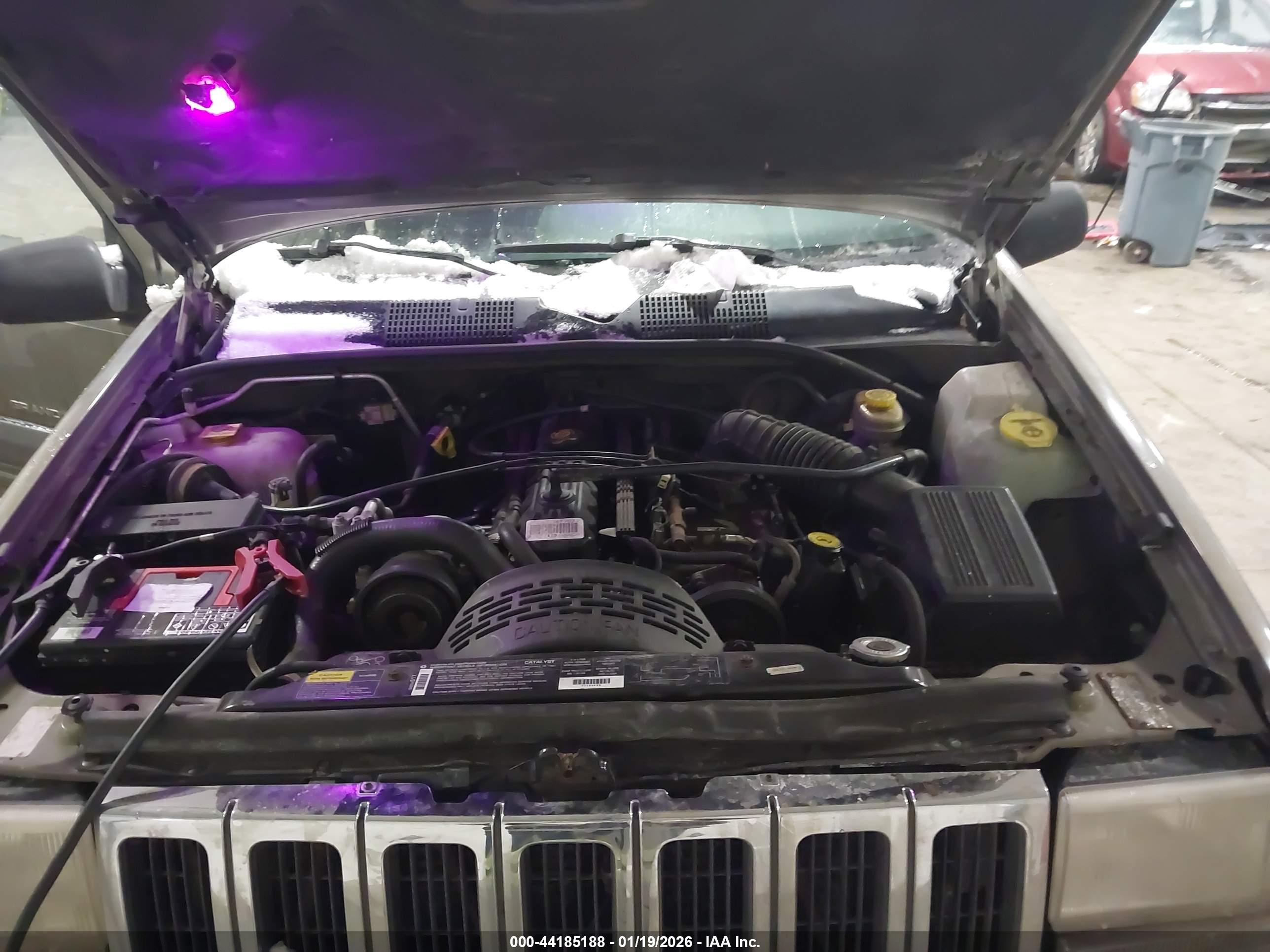 JEEP GRAND image 10