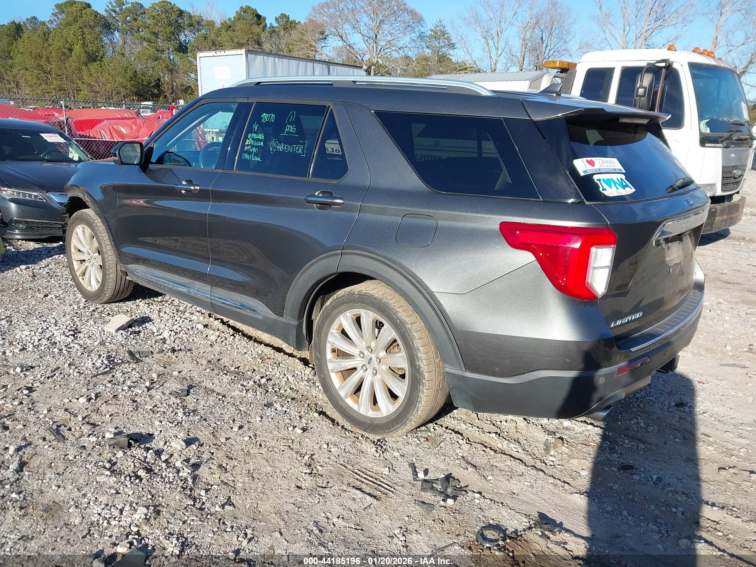 FORD EXPLORER image 3