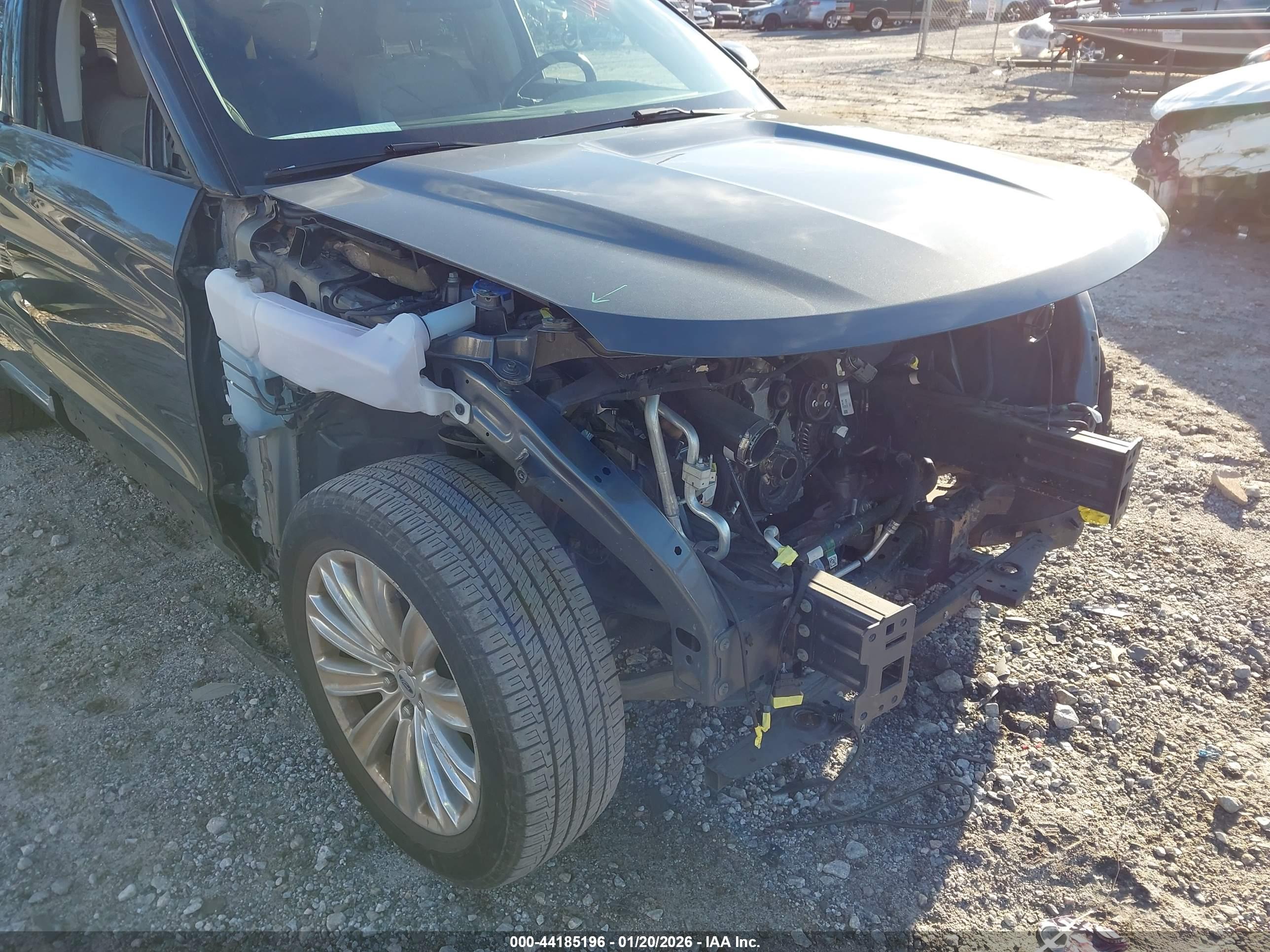 FORD EXPLORER image 6
