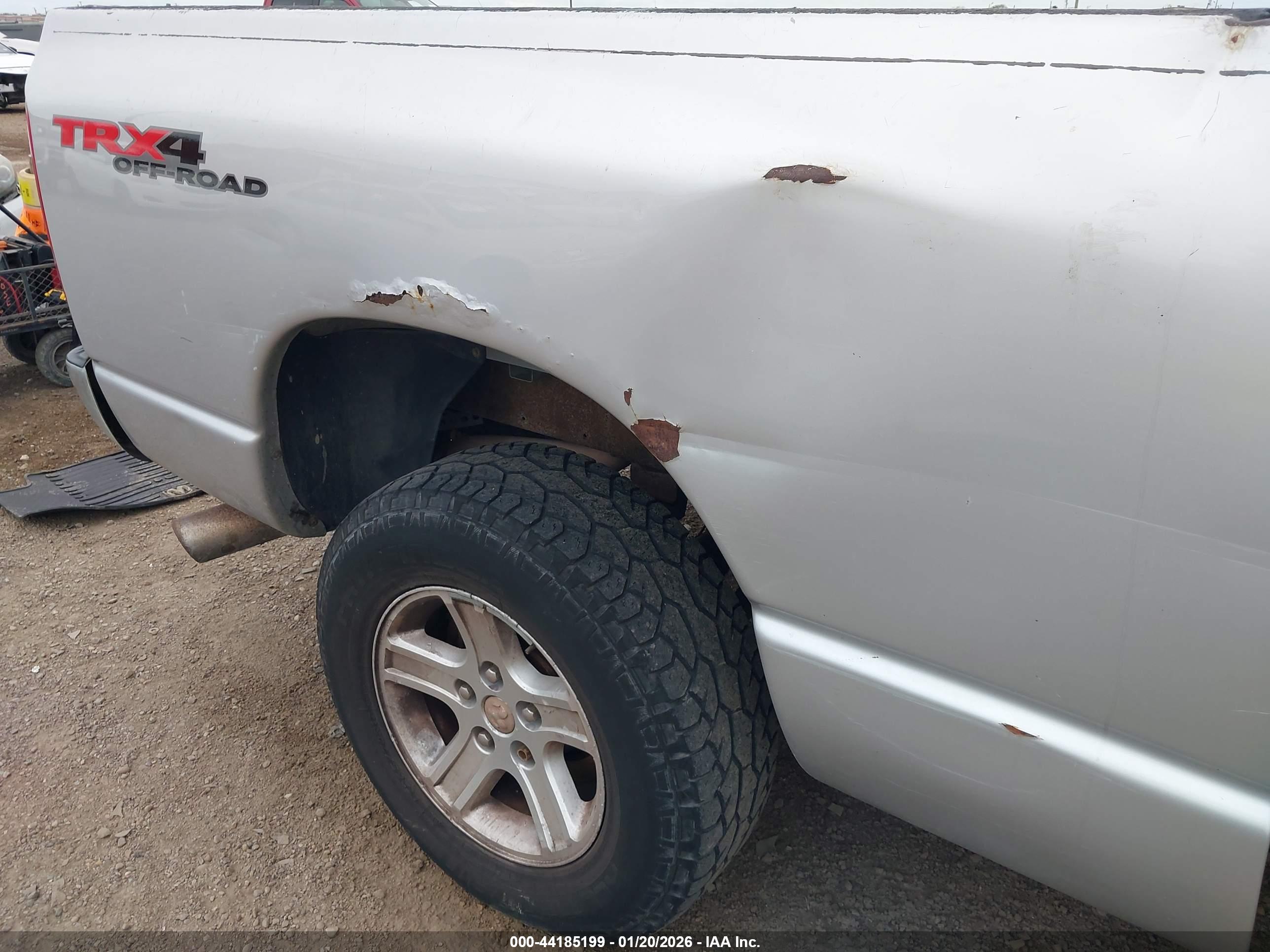 DODGE RAM image 6