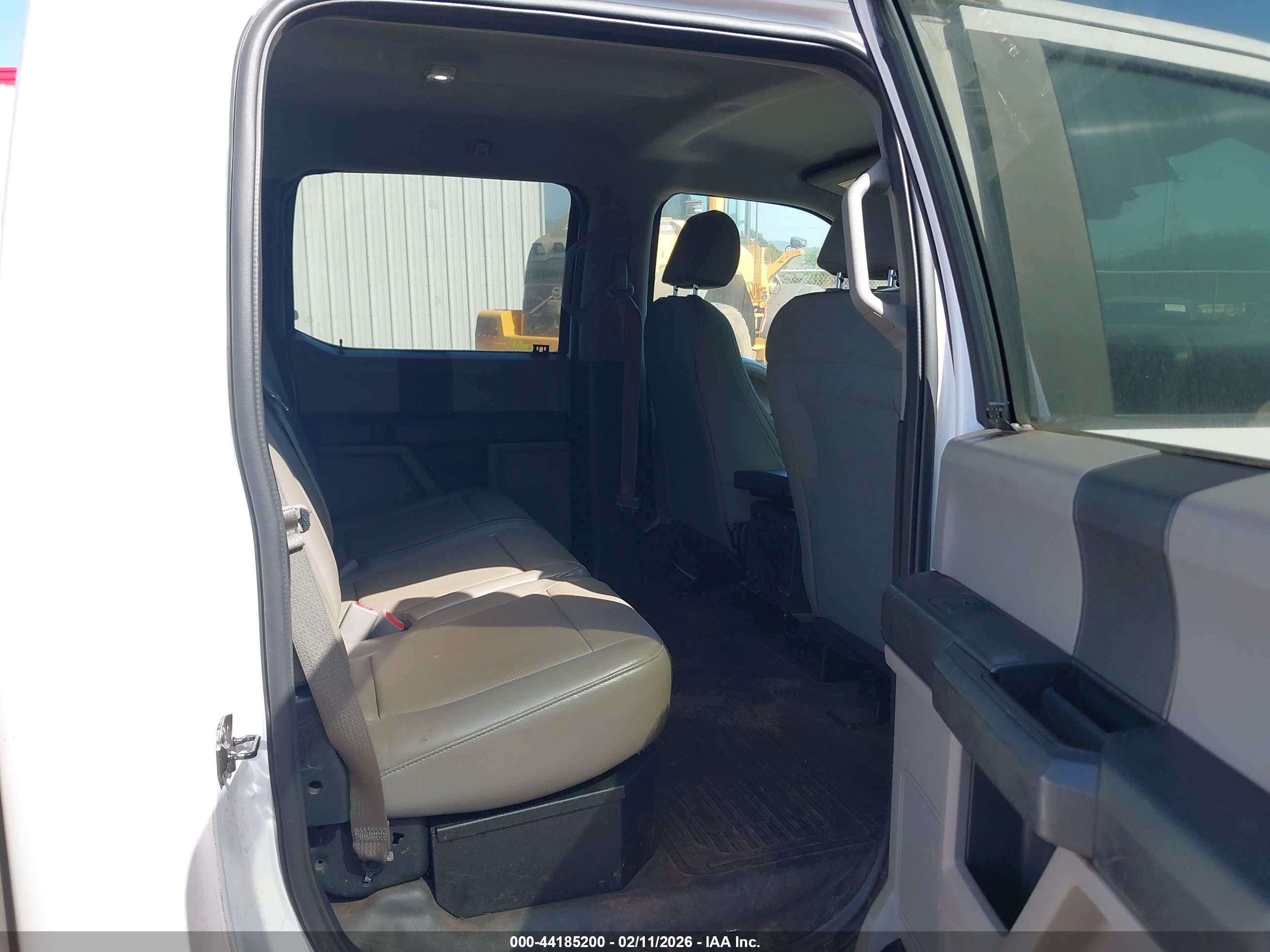 FORD F-150 image 8