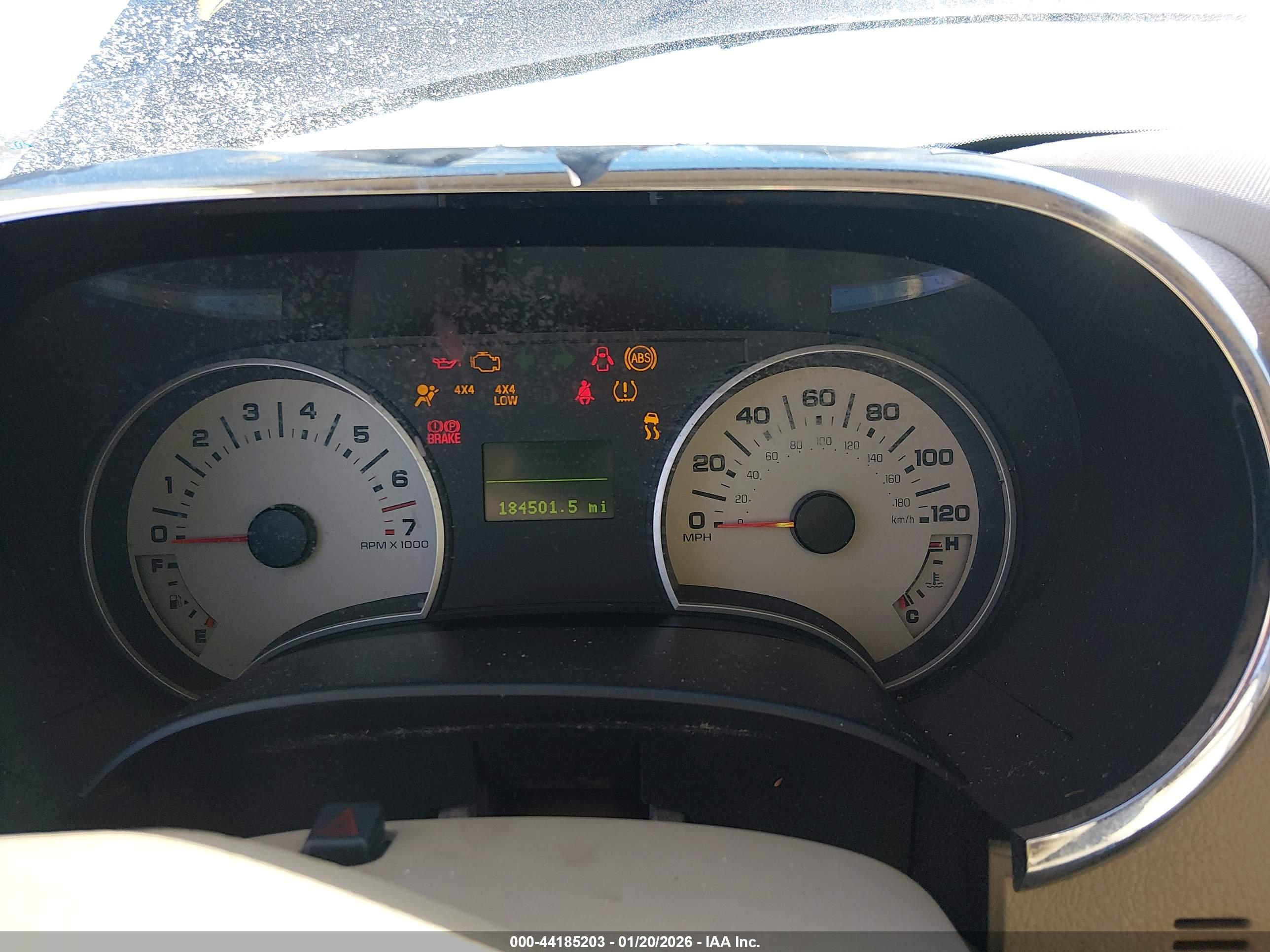 FORD EXPLORER image 7