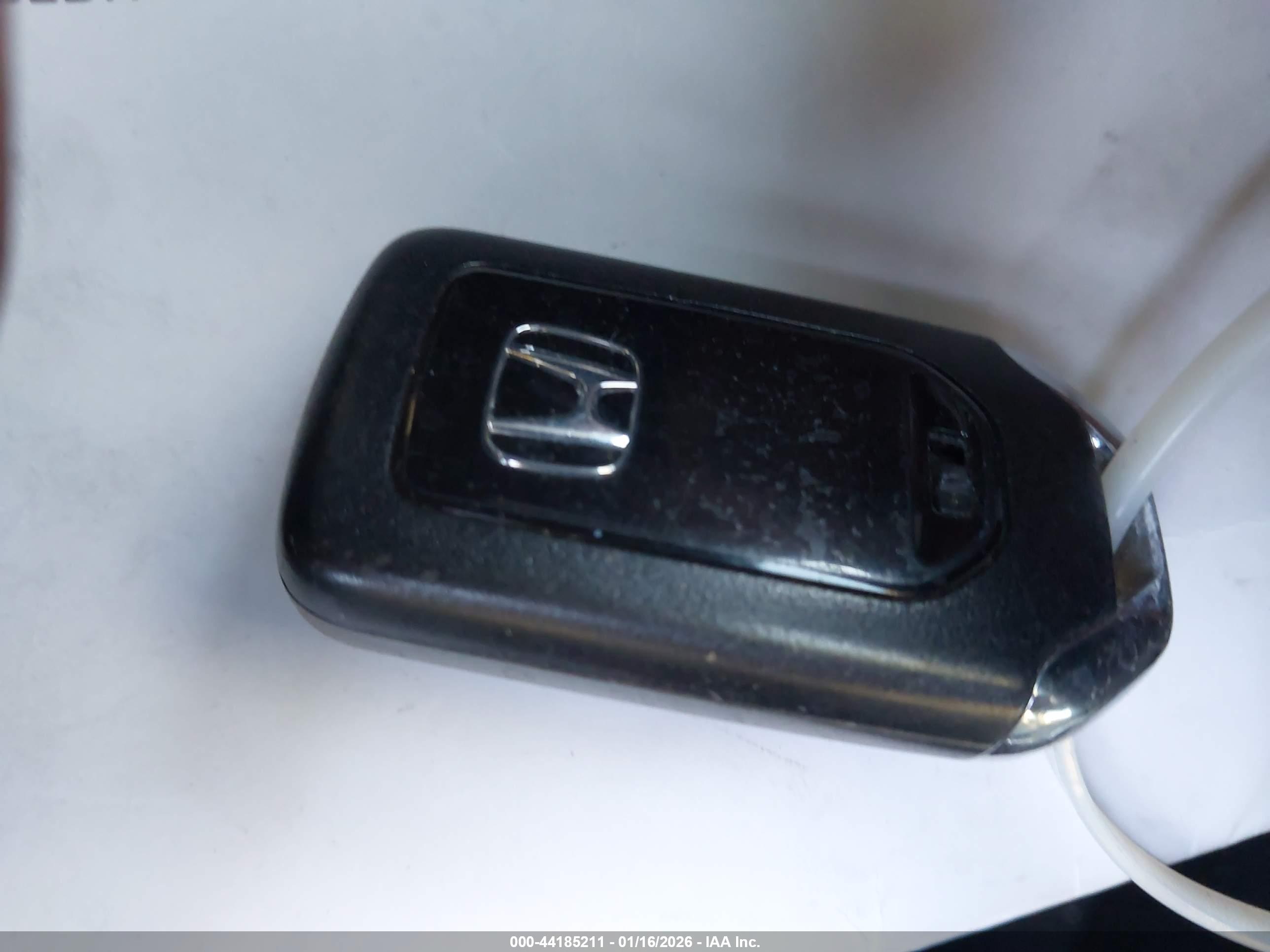 HONDA ACCORD image 11