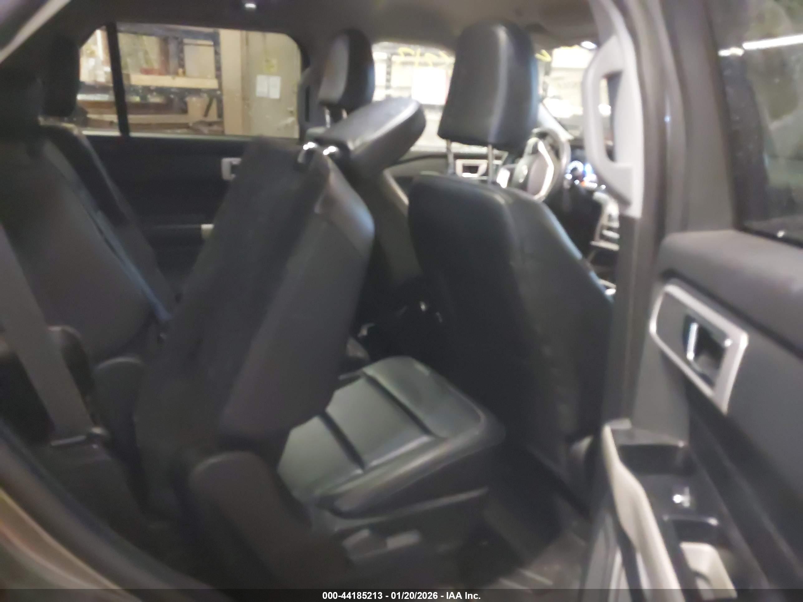 FORD EXPLORER image 8