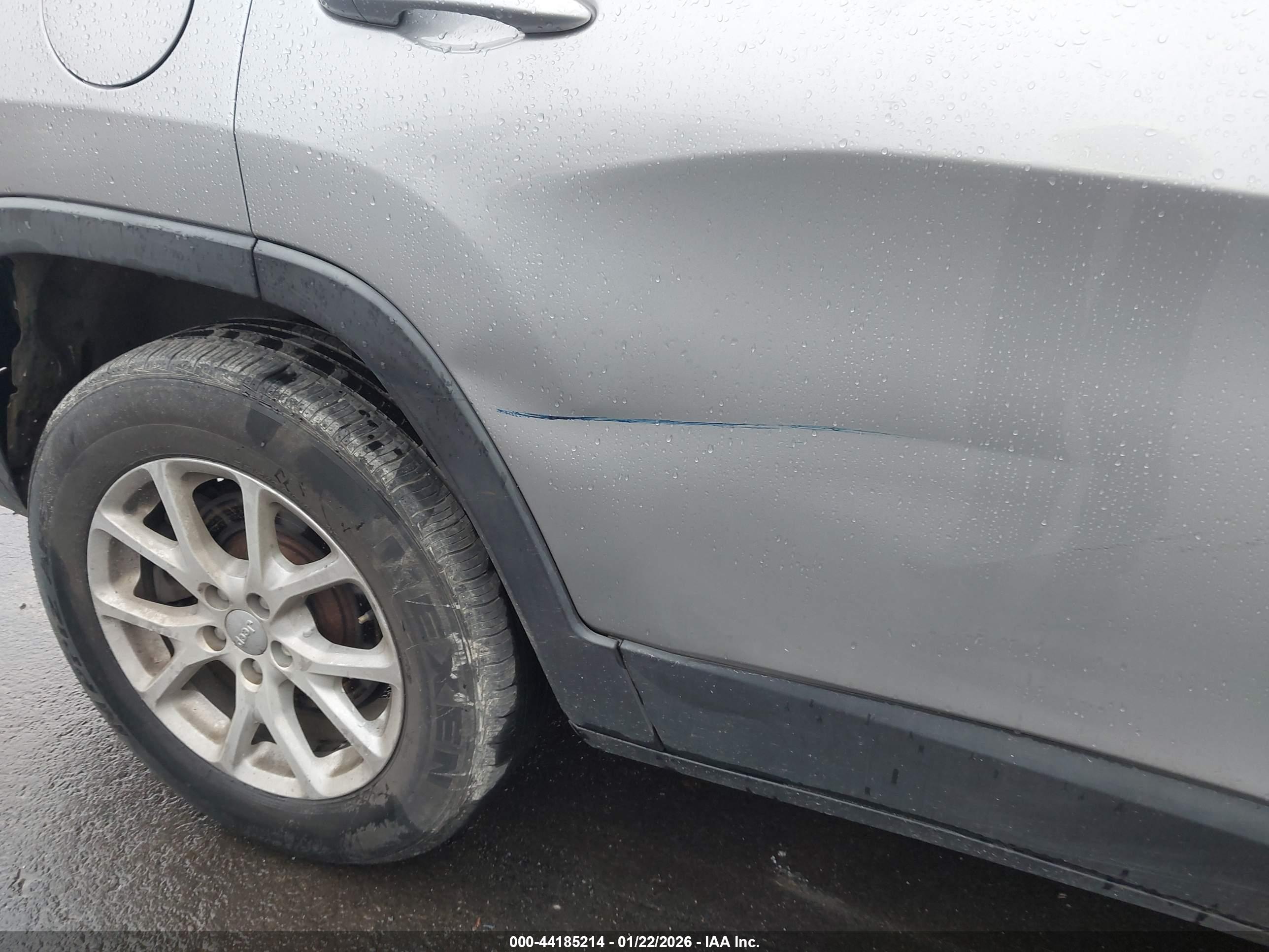 JEEP CHEROKEE image 6