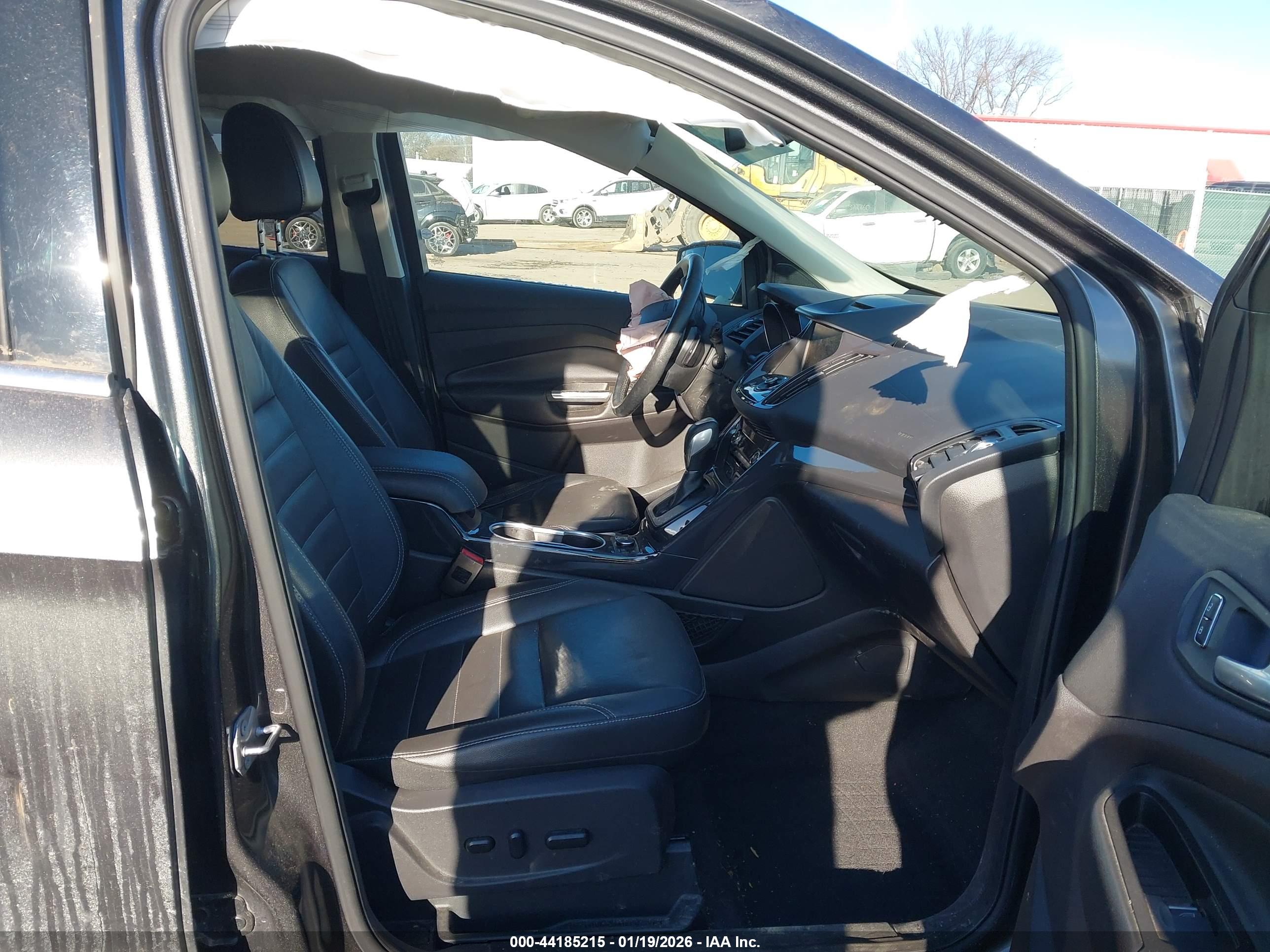 FORD ESCAPE image 5