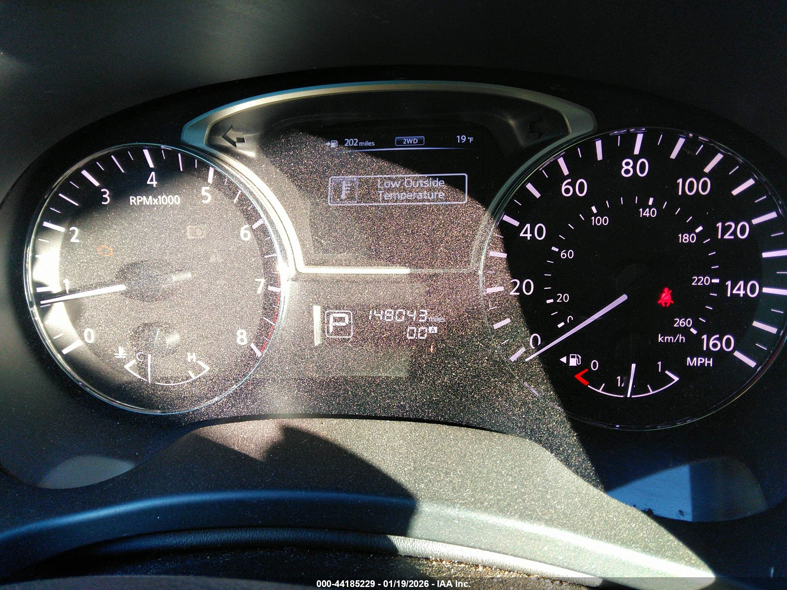 NISSAN PATHFINDER image 7