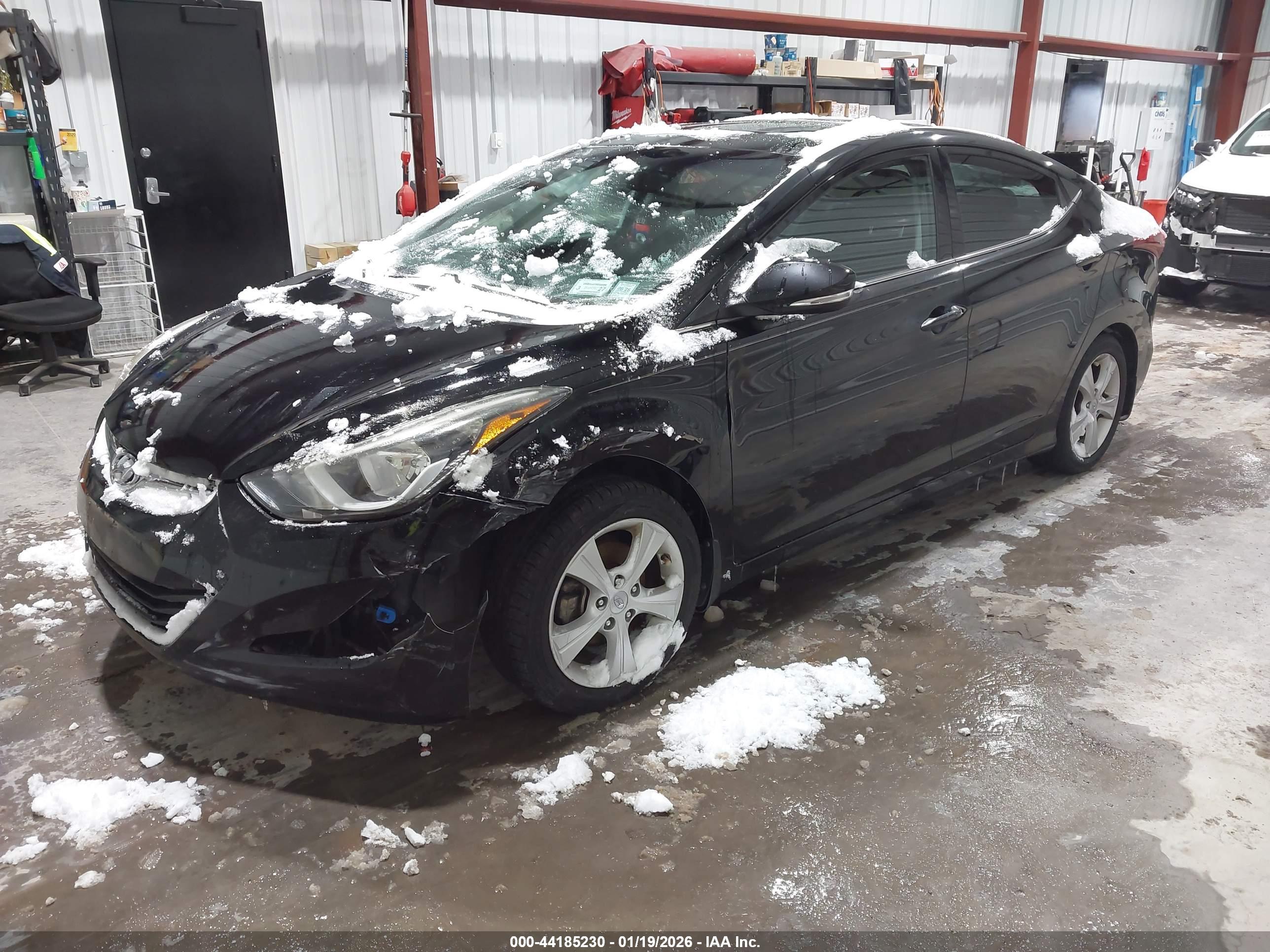 HYUNDAI ELANTRA image 2