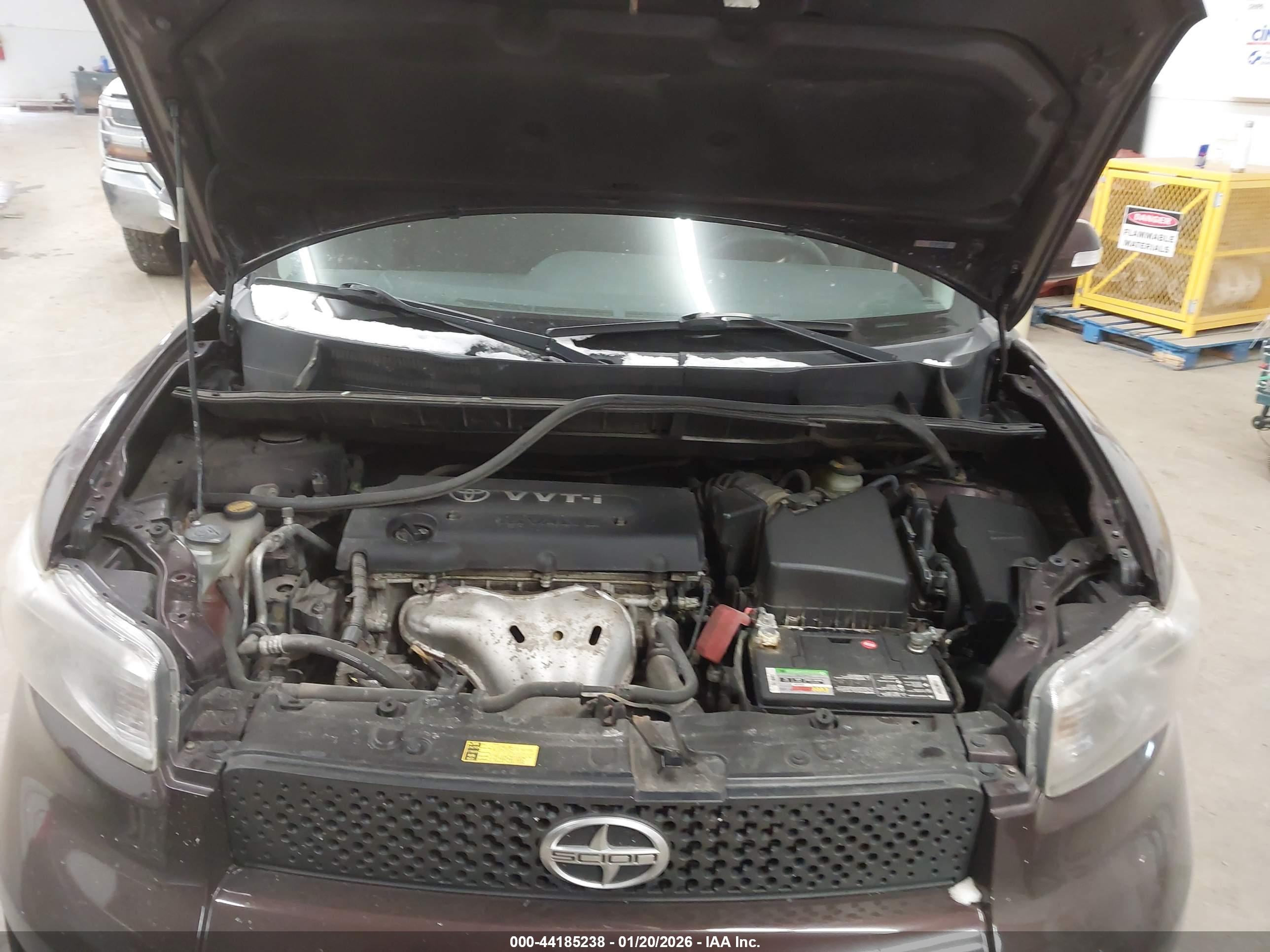 SCION XB image 10