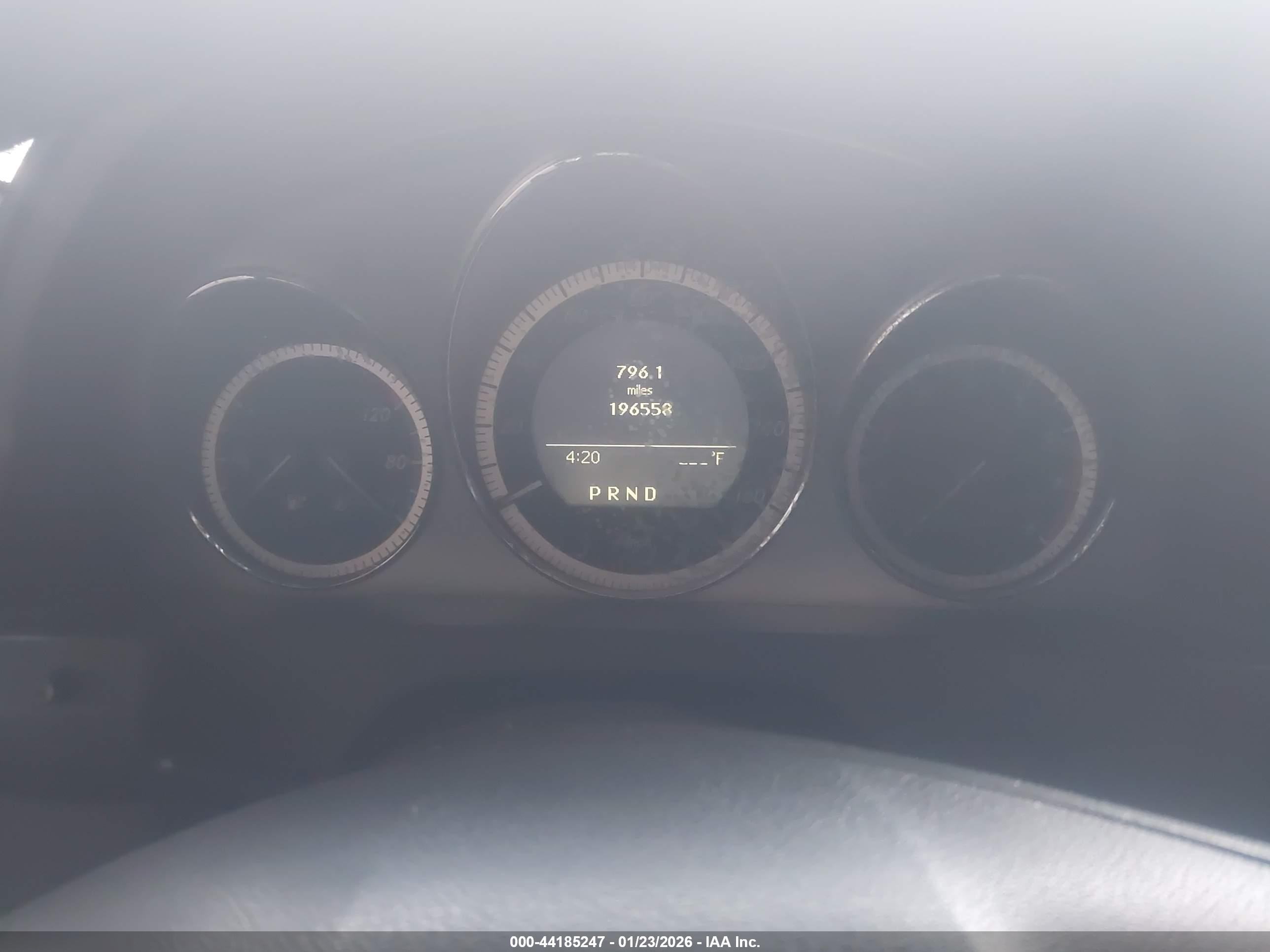 MERCEDES-BENZ C image 7