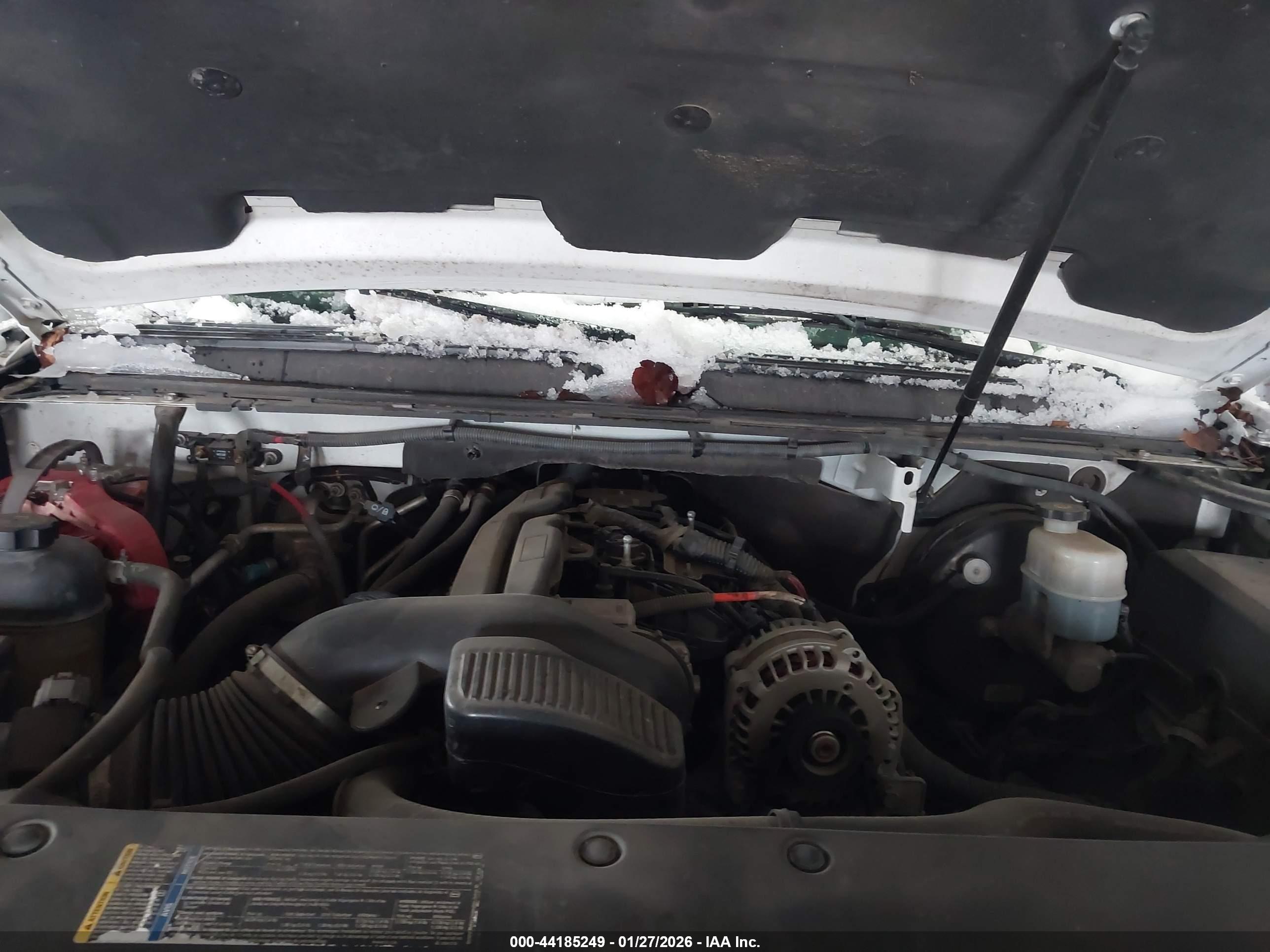CHEVROLET TAHOE image 10
