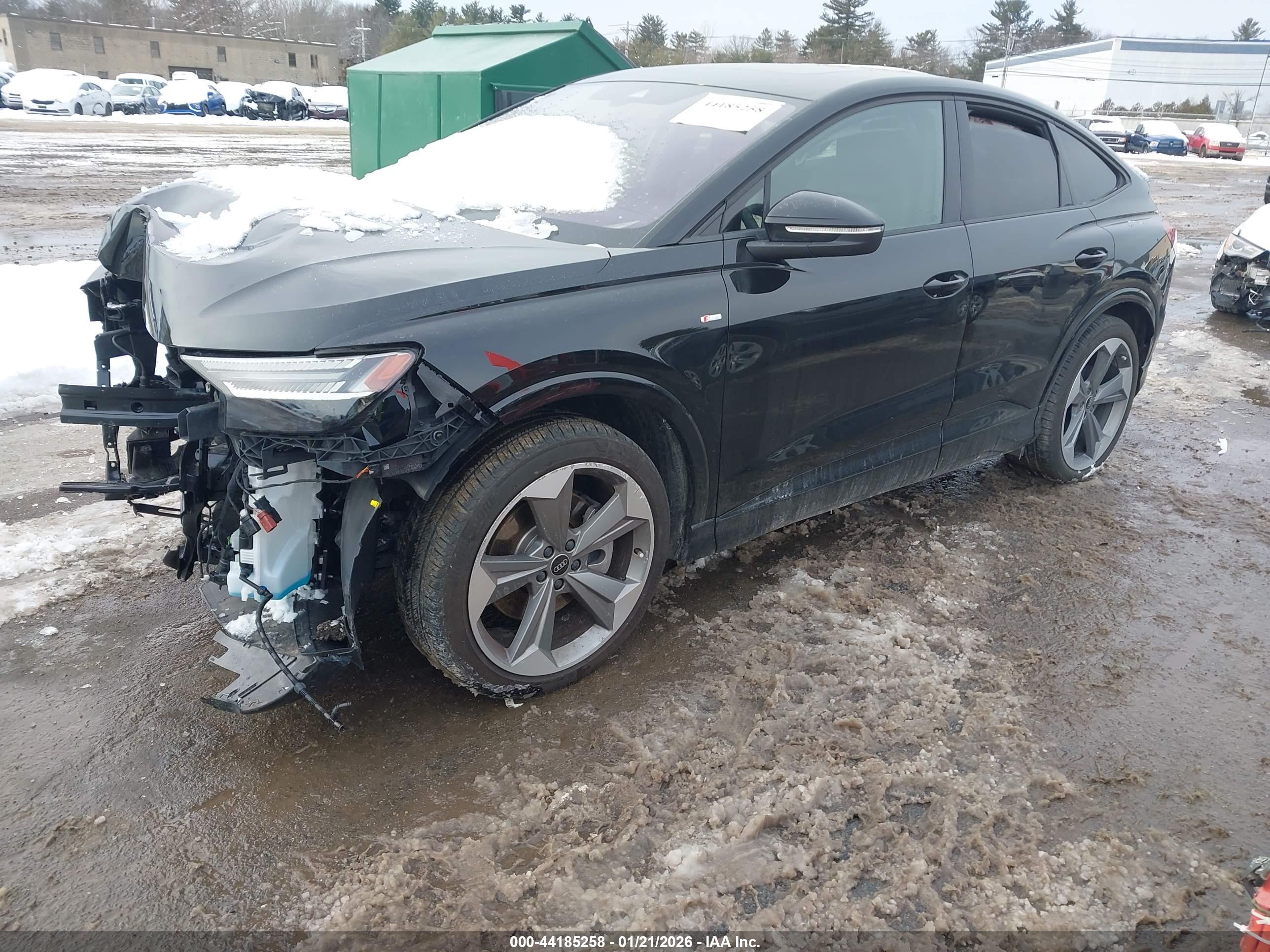 AUDI Q4 image 2