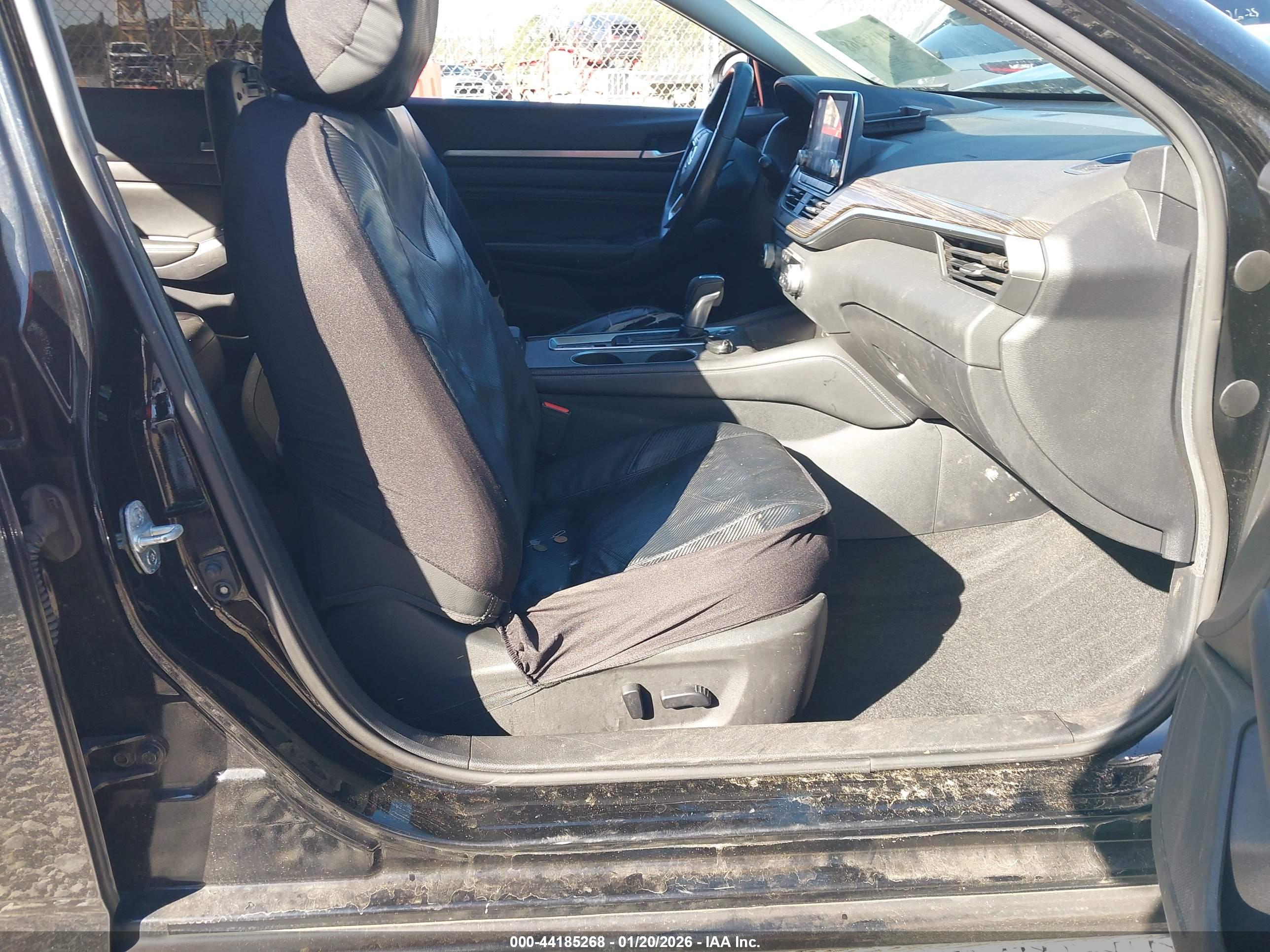 NISSAN ALTIMA image 5
