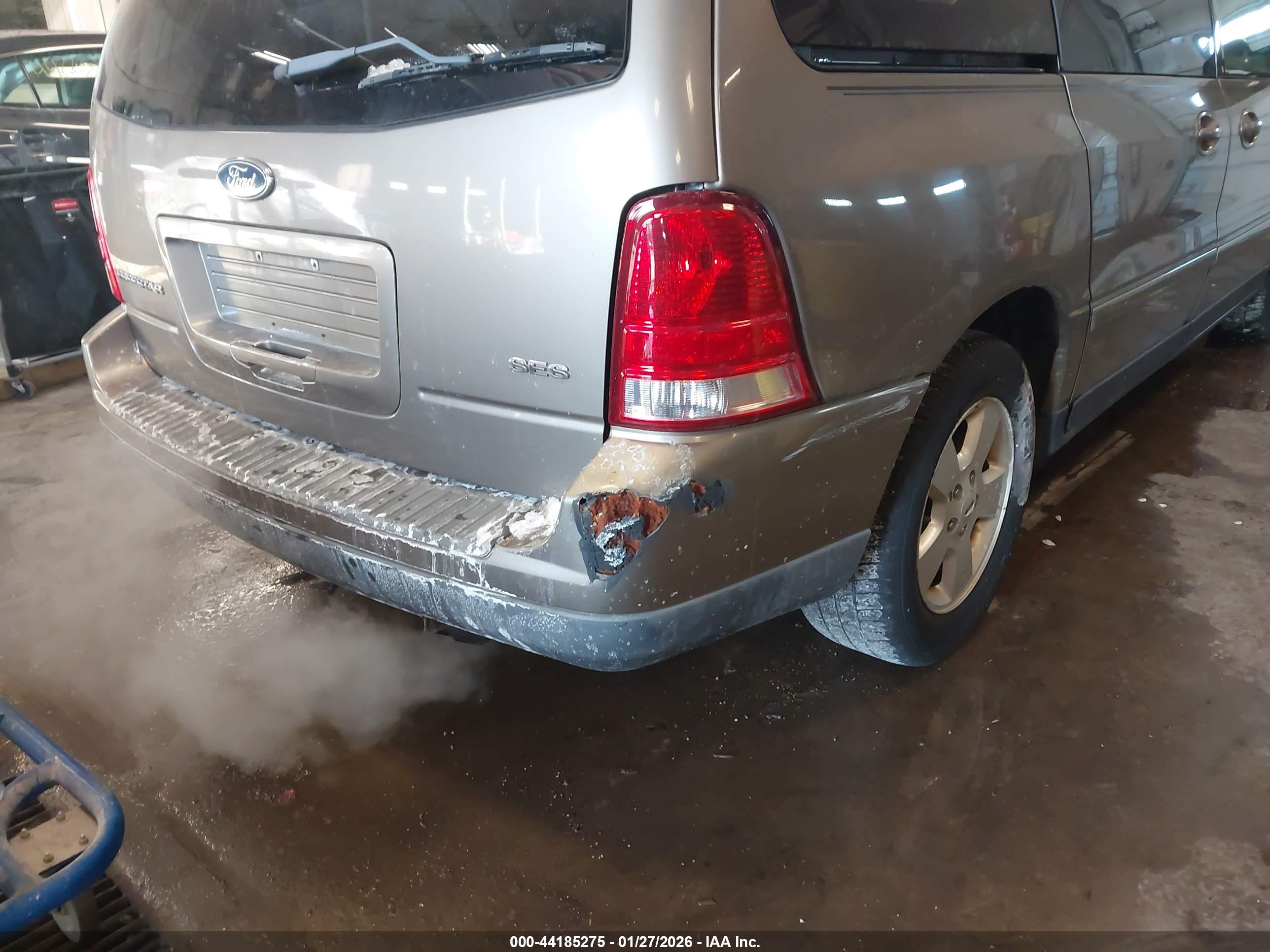 FORD FREESTAR image 6