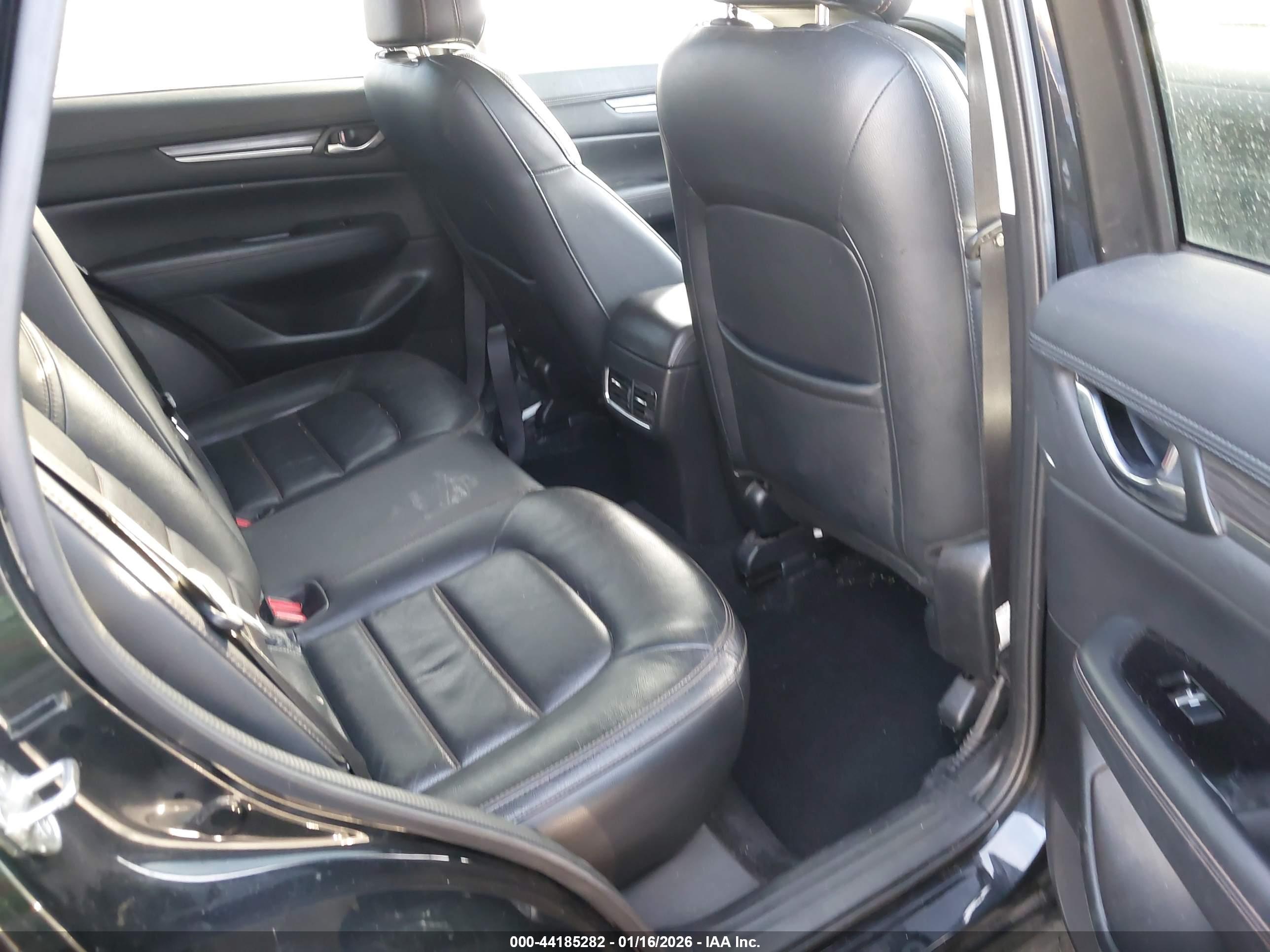 MAZDA CX-5 image 8