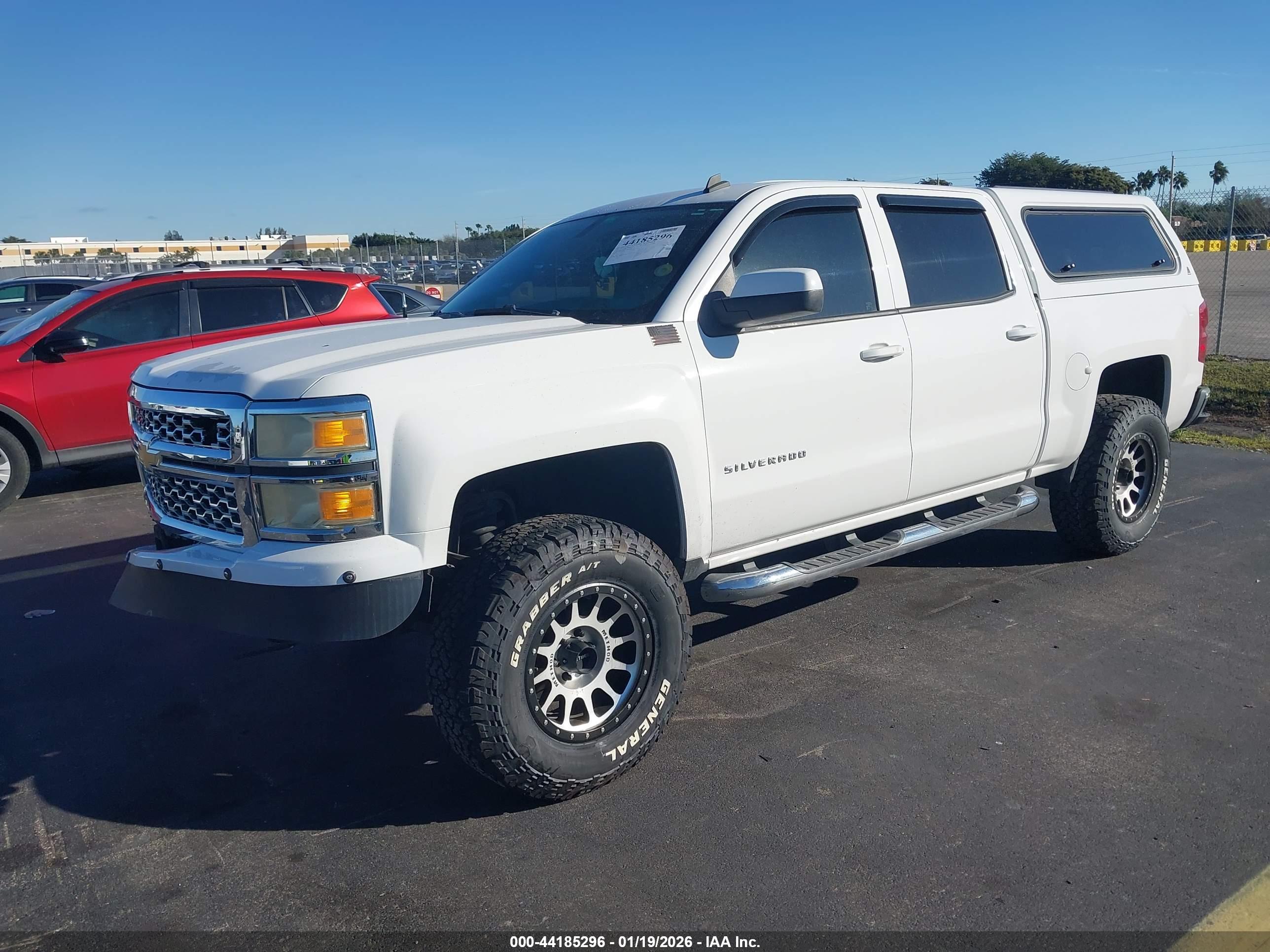 CHEVROLET SILVERADO image 2