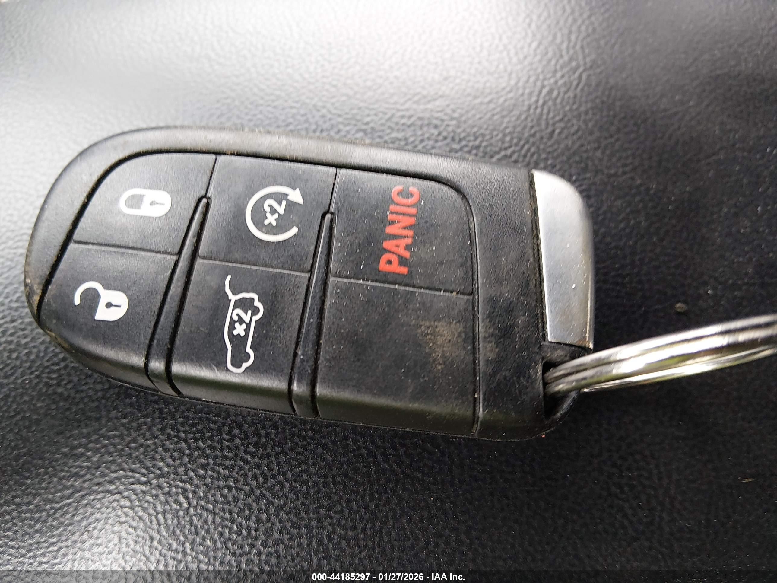 JEEP GRAND image 11