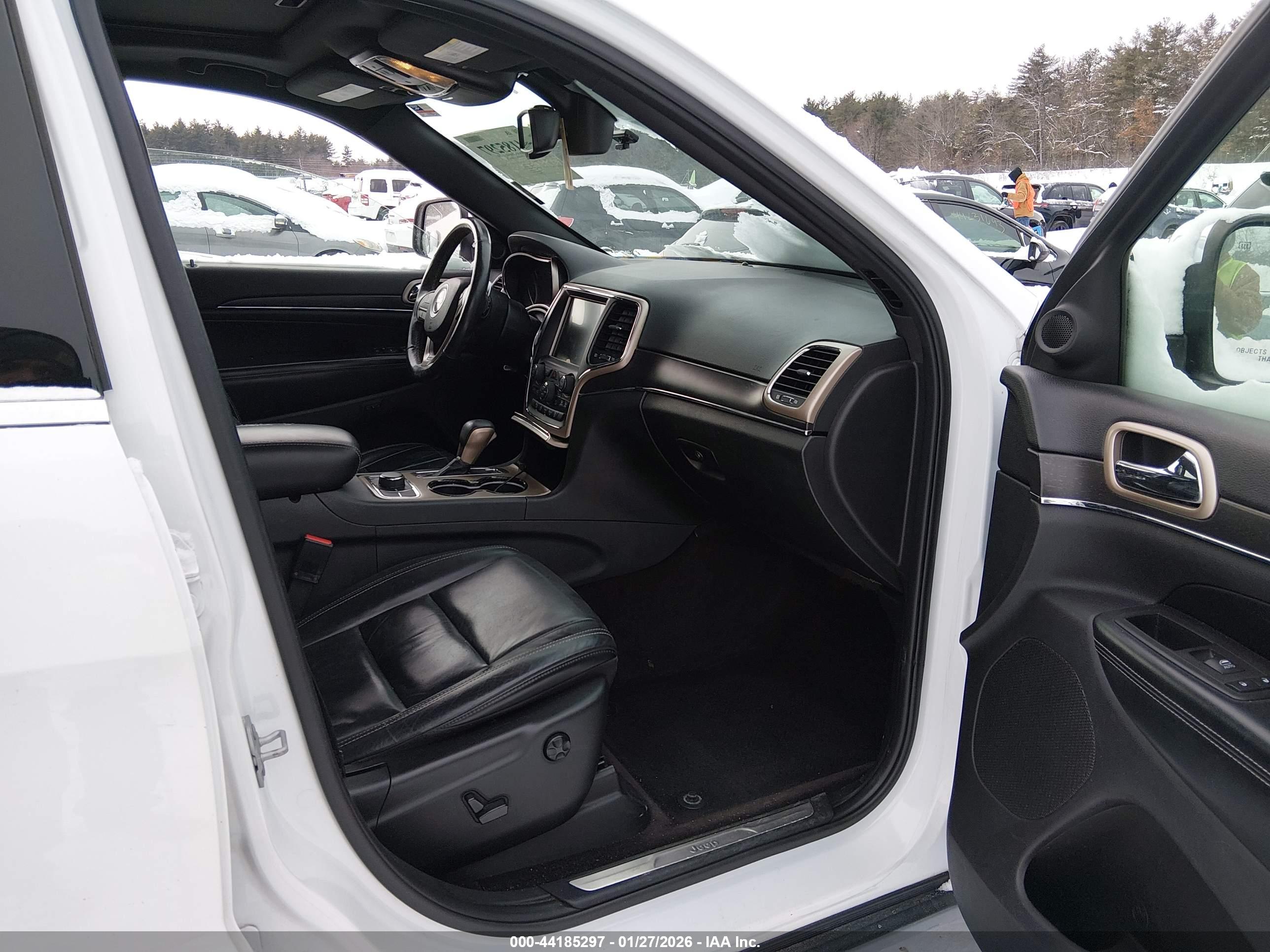 JEEP GRAND image 5