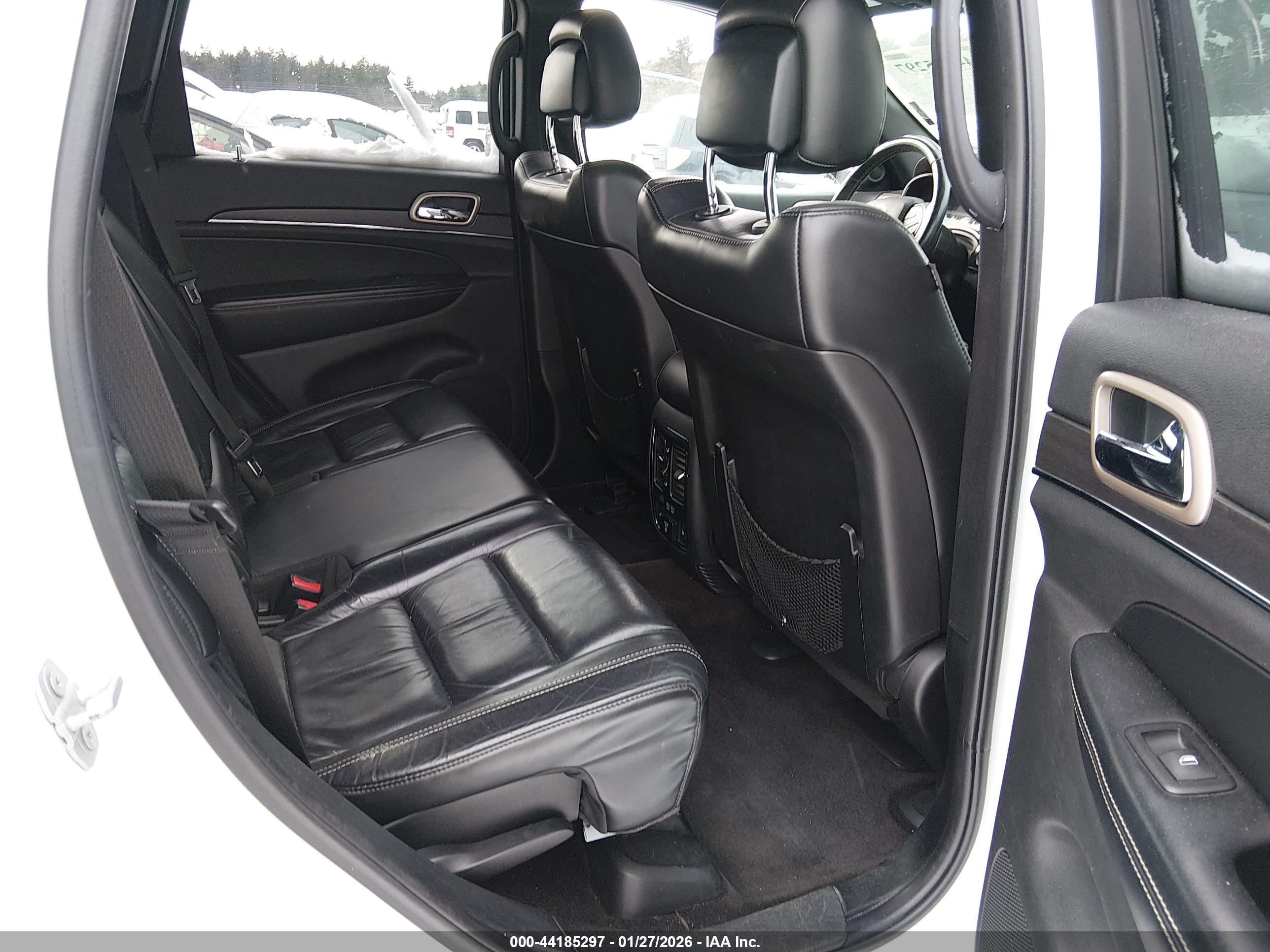 JEEP GRAND image 8