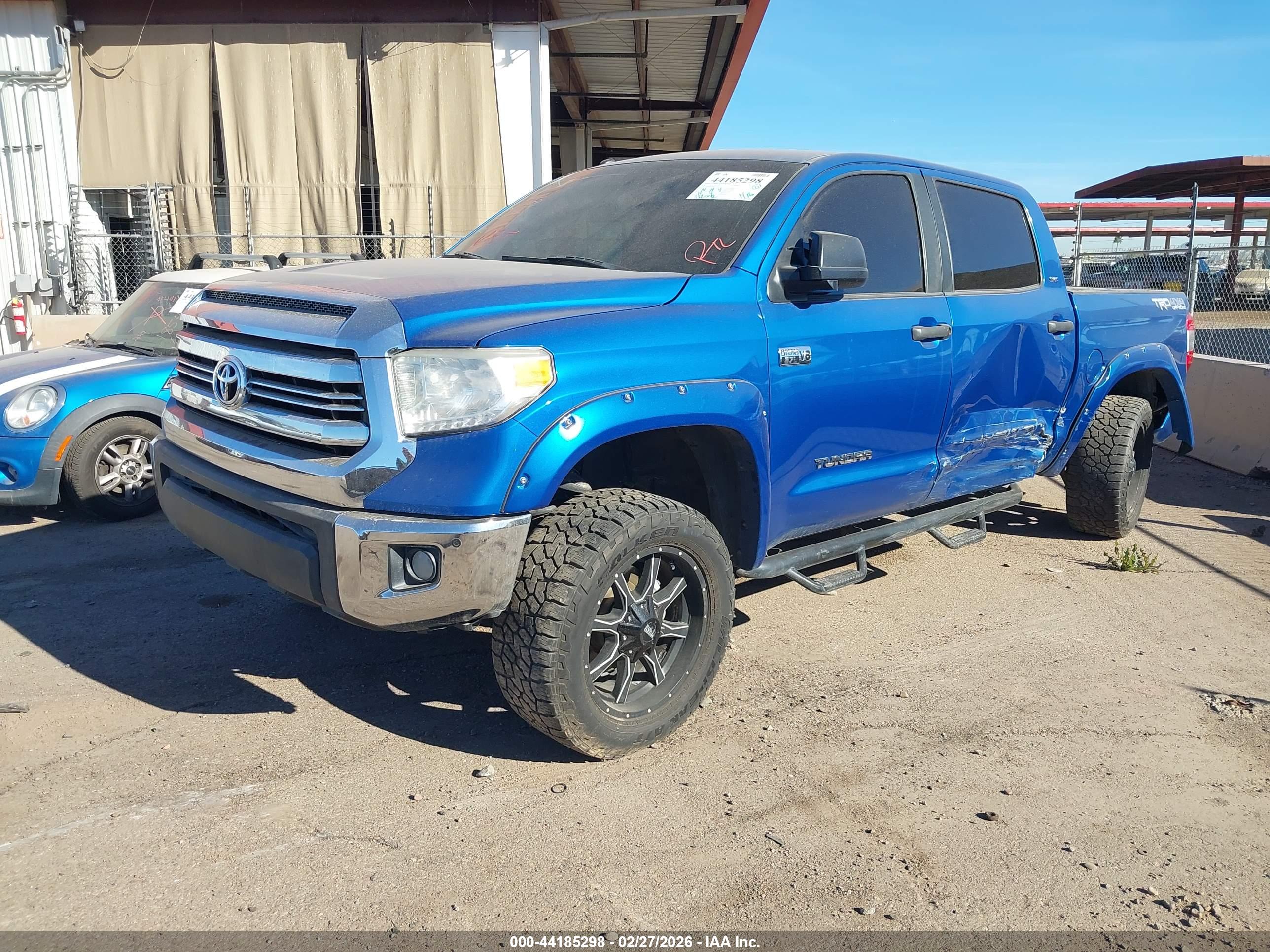 TOYOTA TUNDRA image 2
