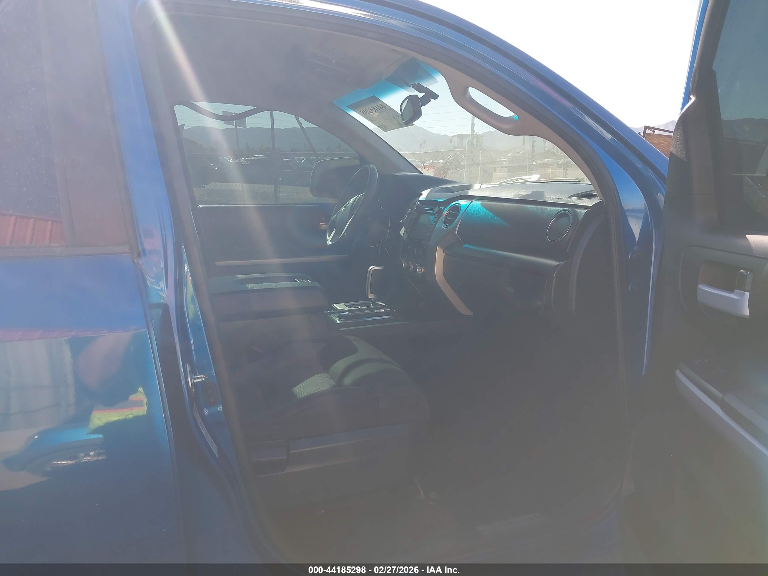 TOYOTA TUNDRA image 5