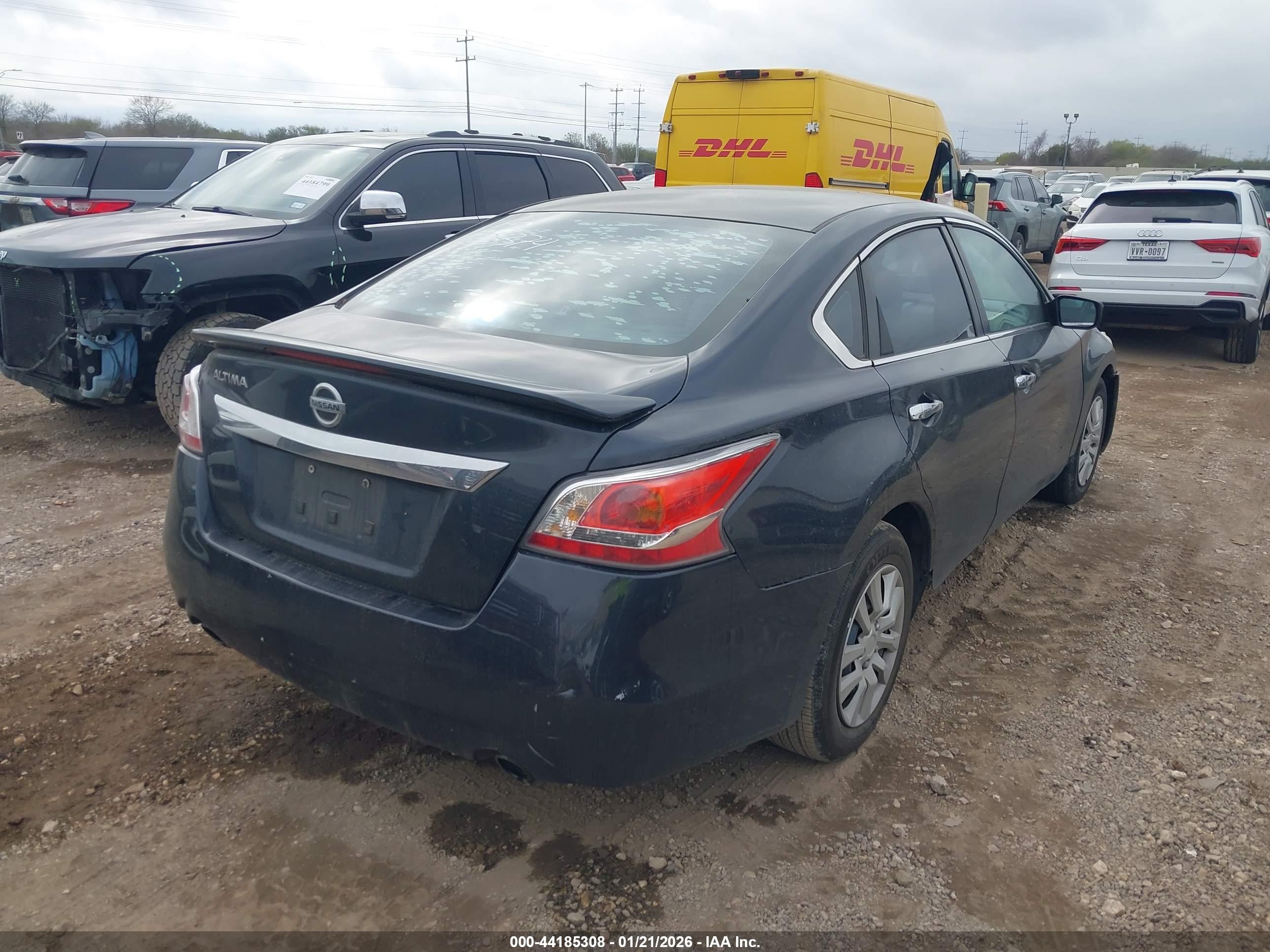 NISSAN ALTIMA image 4