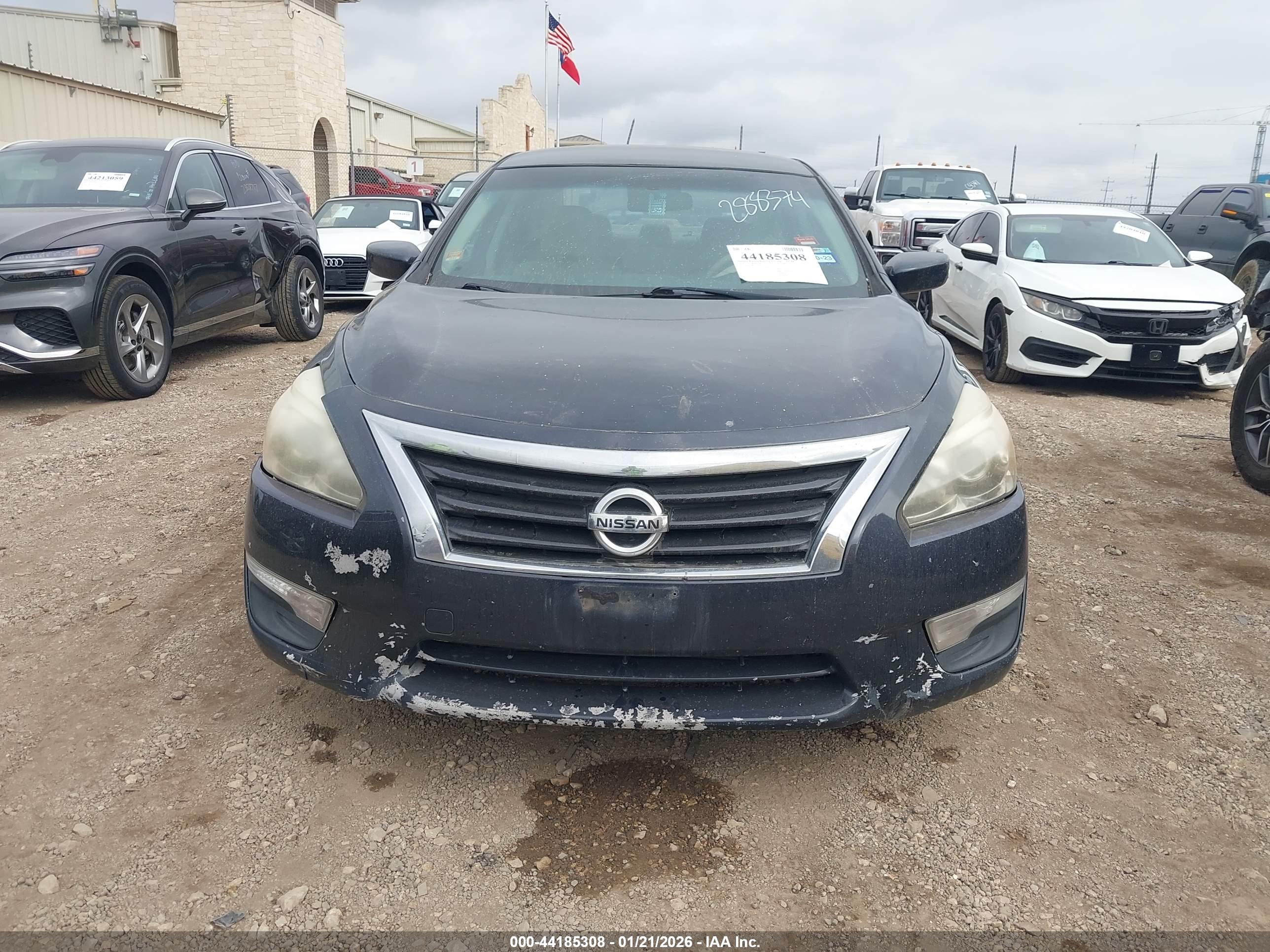 NISSAN ALTIMA image 6