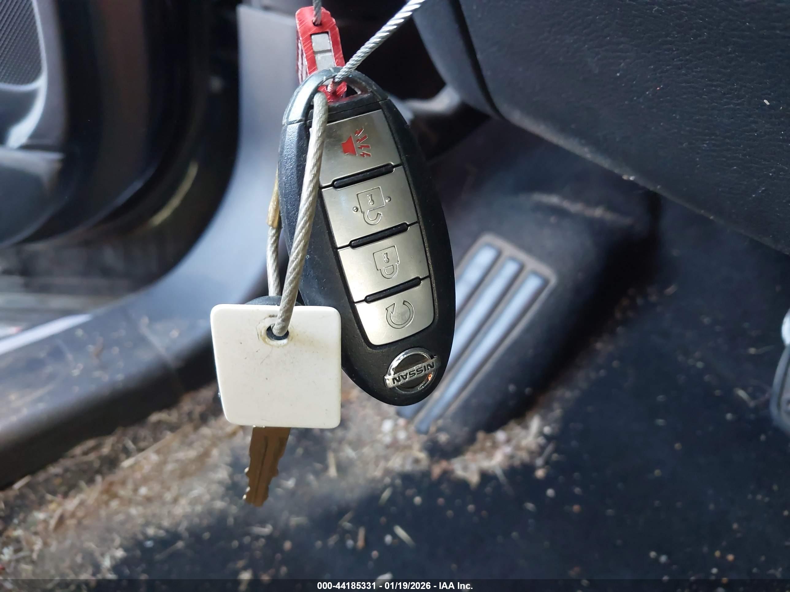 NISSAN MURANO image 11
