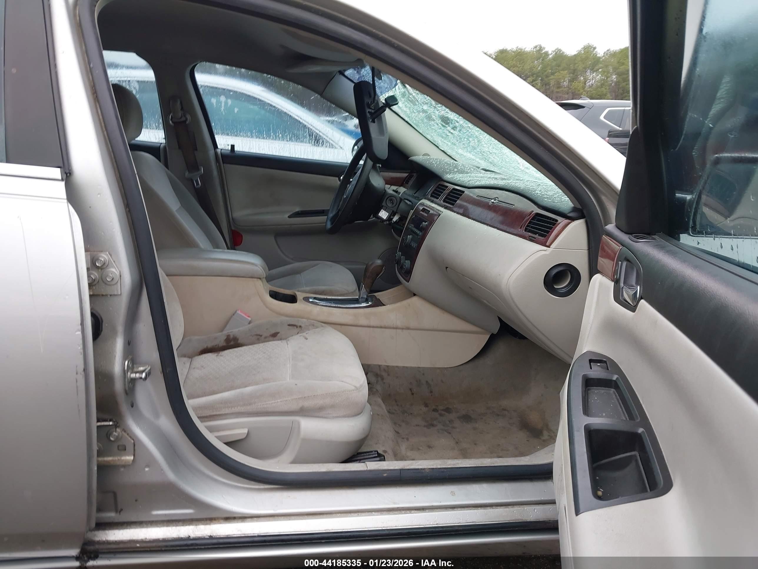 CHEVROLET IMPALA image 5