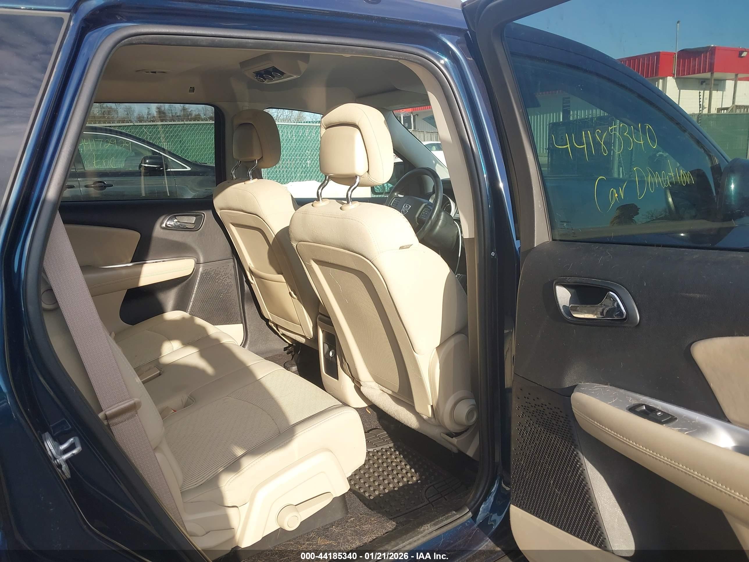 DODGE JOURNEY image 8