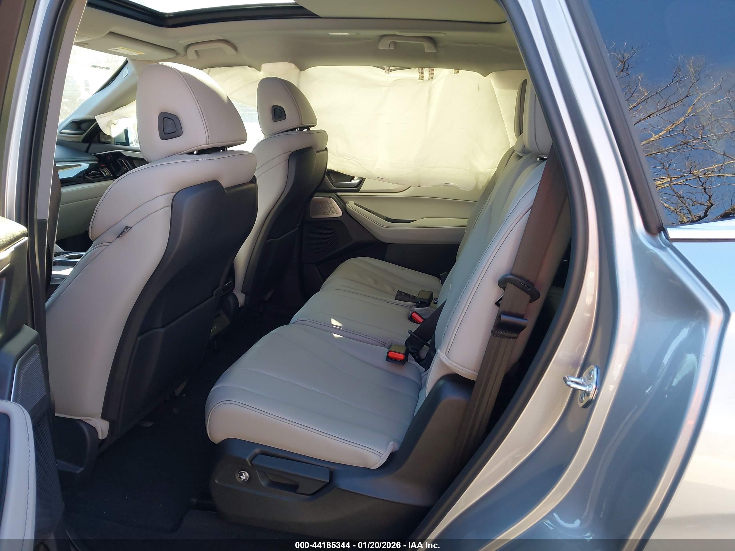 ACURA MDX image 8