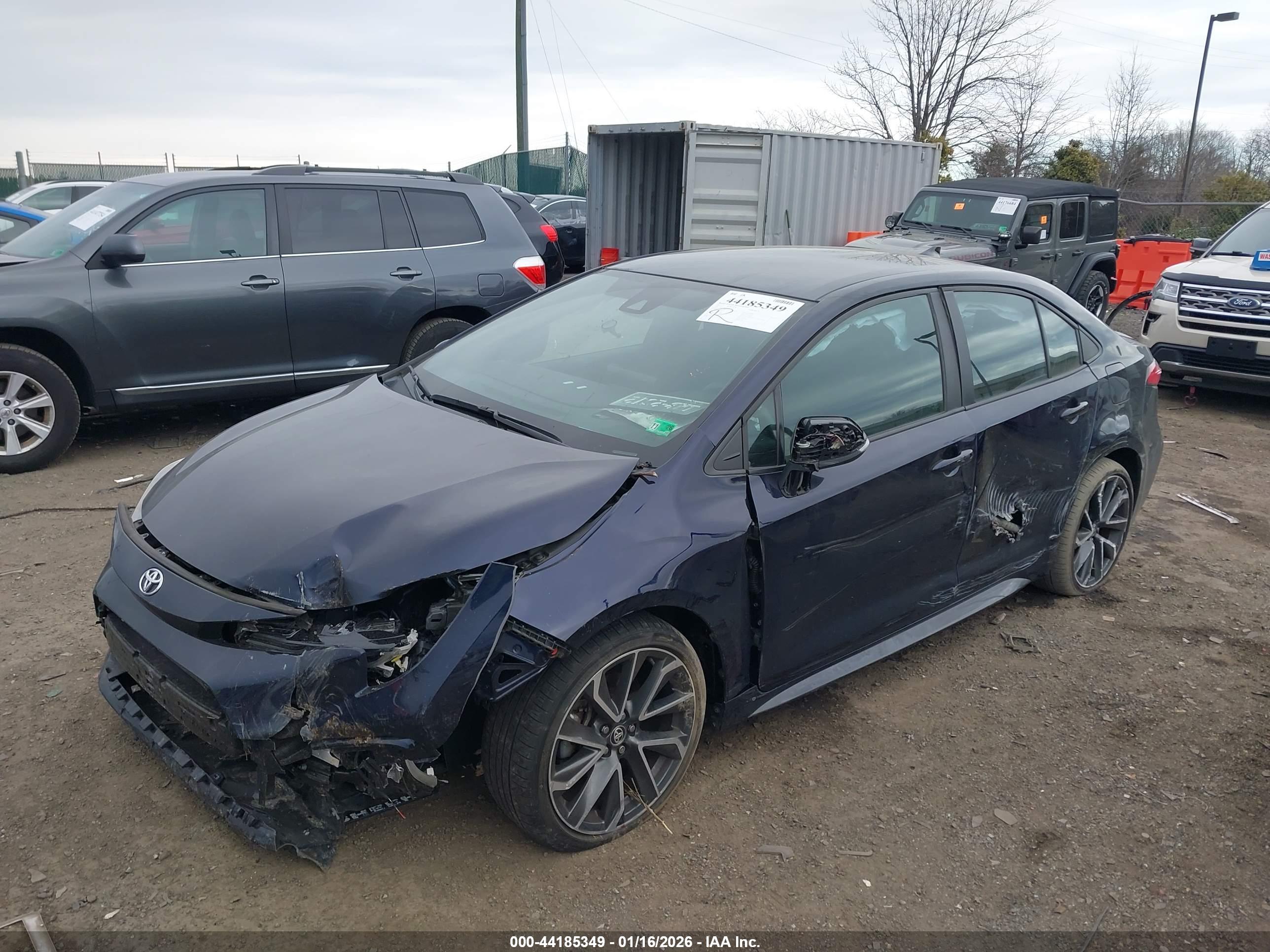 TOYOTA COROLLA image 2
