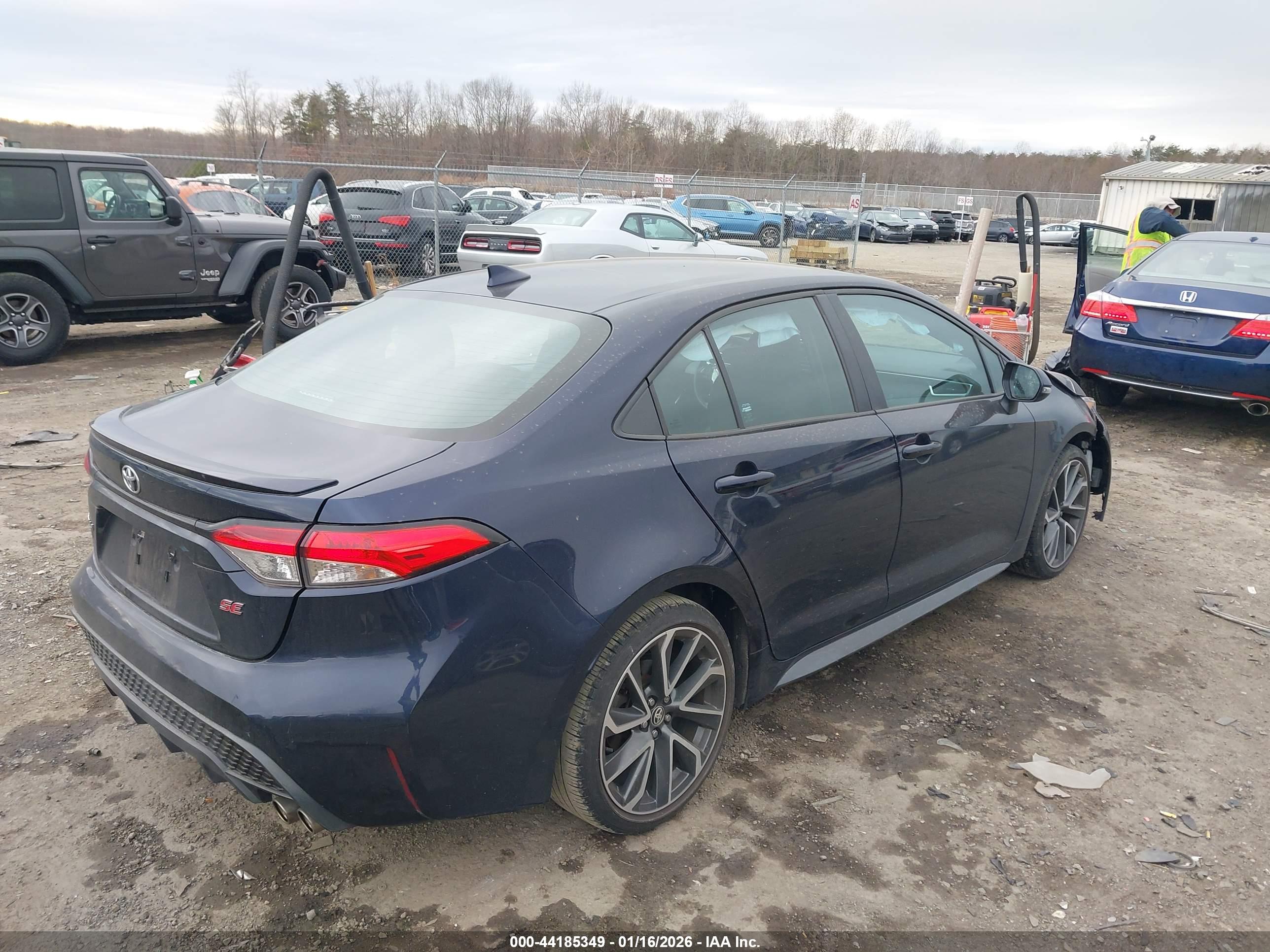 TOYOTA COROLLA image 4